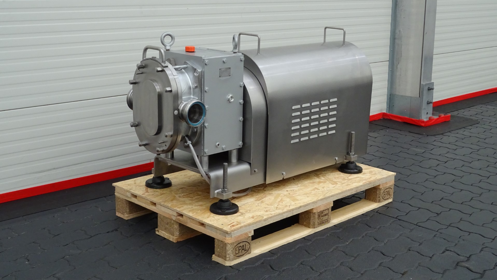 Used Rotary positive displacement pump / Lobe pump - Fristam FKL 150