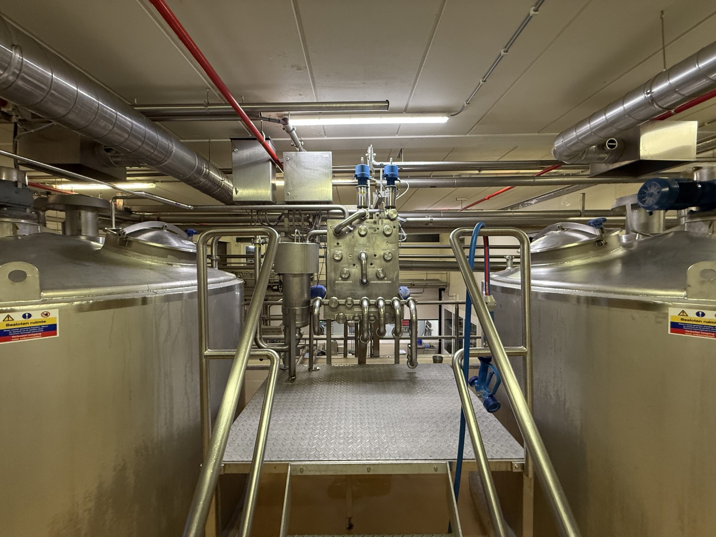 Used Complete can filling and closing line for liquids (nutrition) in 250 gram aluminium cans