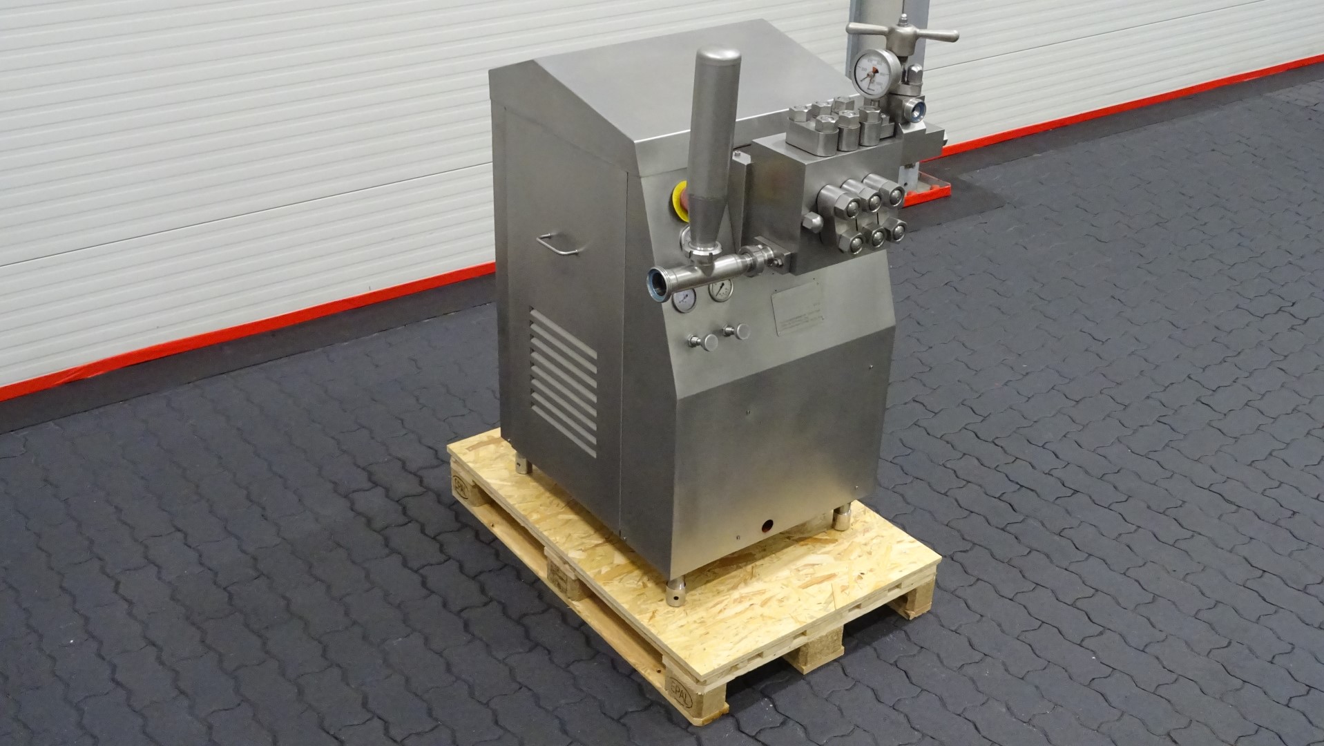 Used High Pressure Homogeniser APV Gaulin 145 MC 4-8TPS
