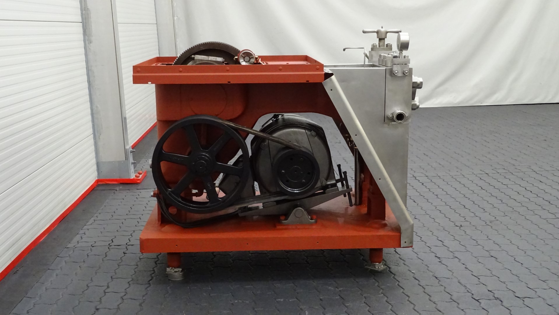 Used High Pressure Homogeniser APV Gaulin 1056 MC 18-5TPSX