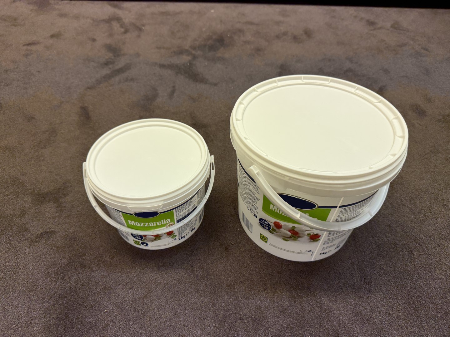 Used Cup filling and sealing machine Grunwald Rotary 12.000E/1-/2