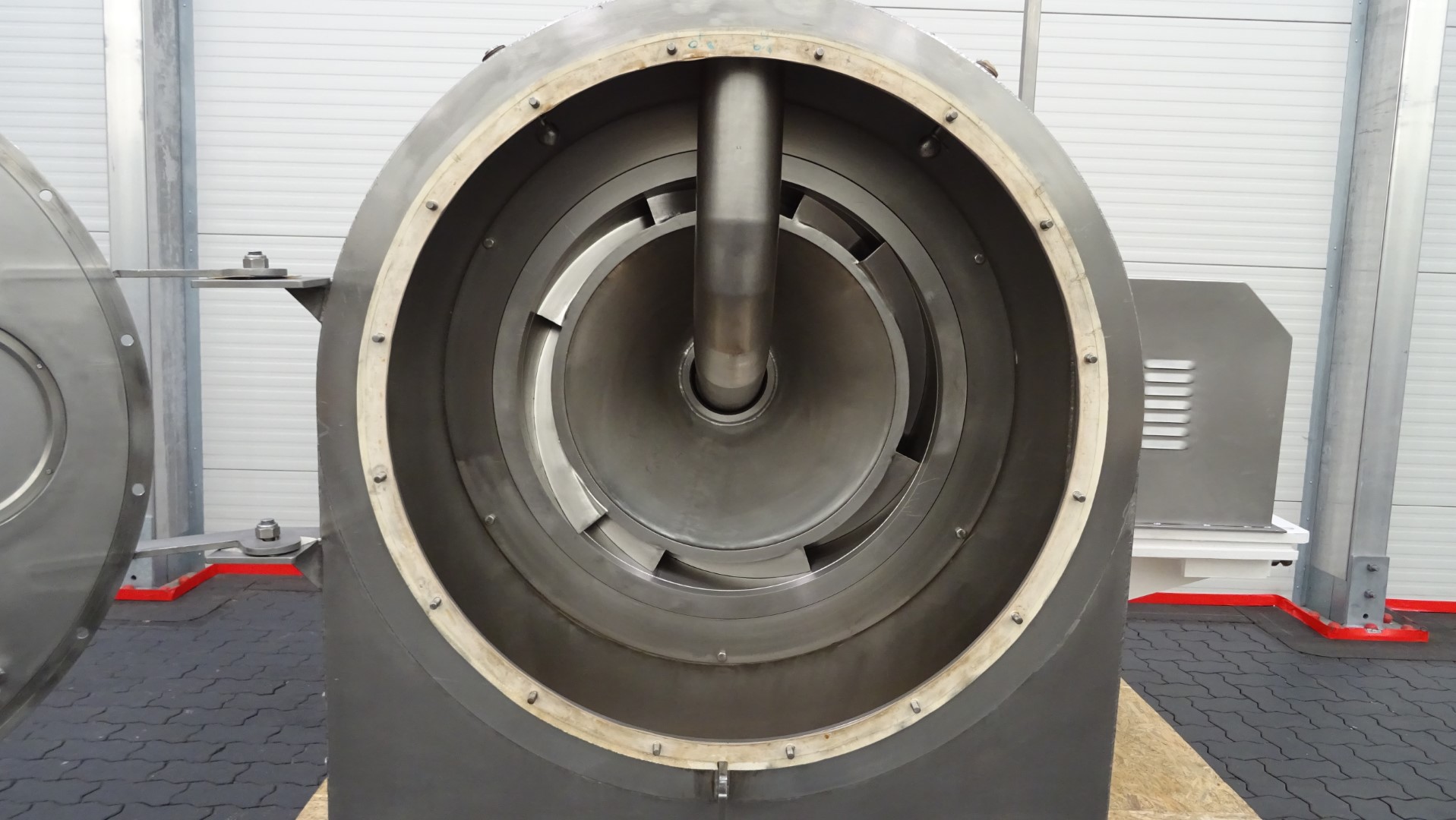 Used Worm Screen Centrifuge - Siebtechnik / Tema Conturbex H-700