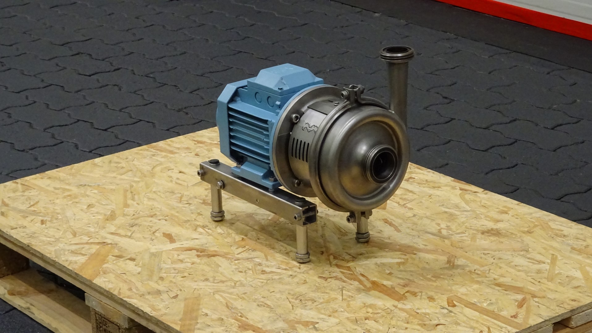 Used Sanitary Centrifugal Pump Alfa Laval LKH-5/132 SSS 1,1 kW
