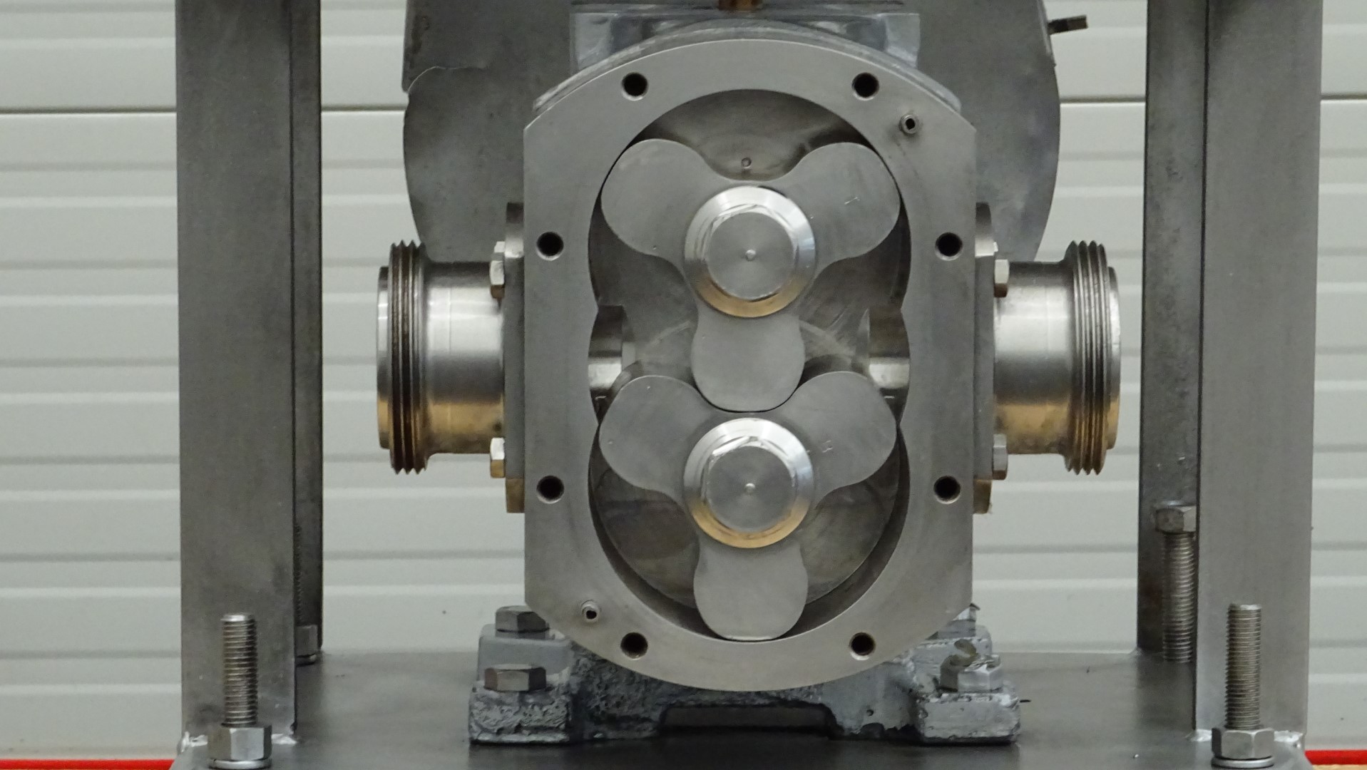 Used Rotary positive displacement pump / Lobe pump - ITT Jabsco Pureflo Lobe 24250-4310