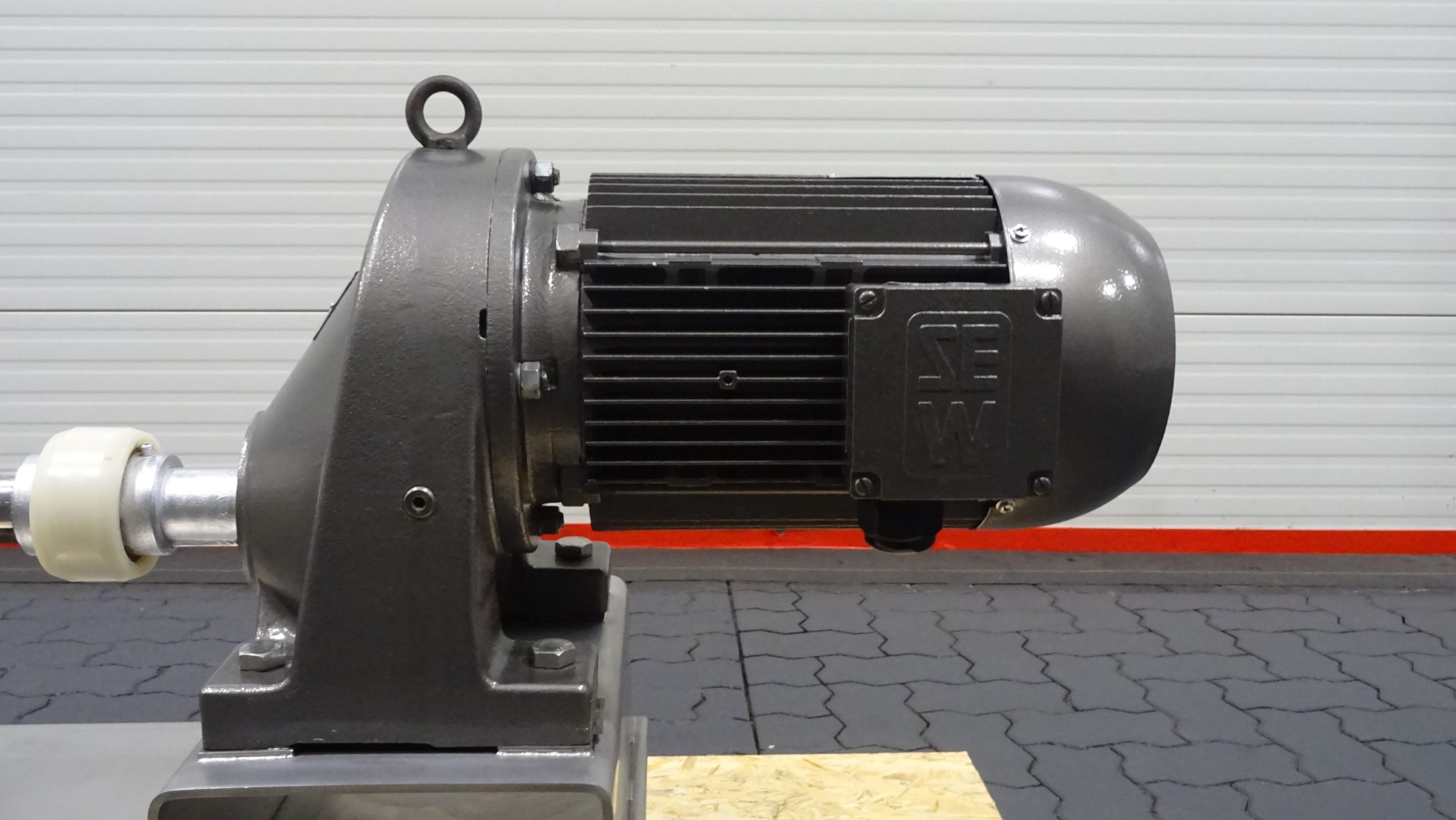 Used Rotary positive displacement pump / Lobe pump - APV CL3/078/20