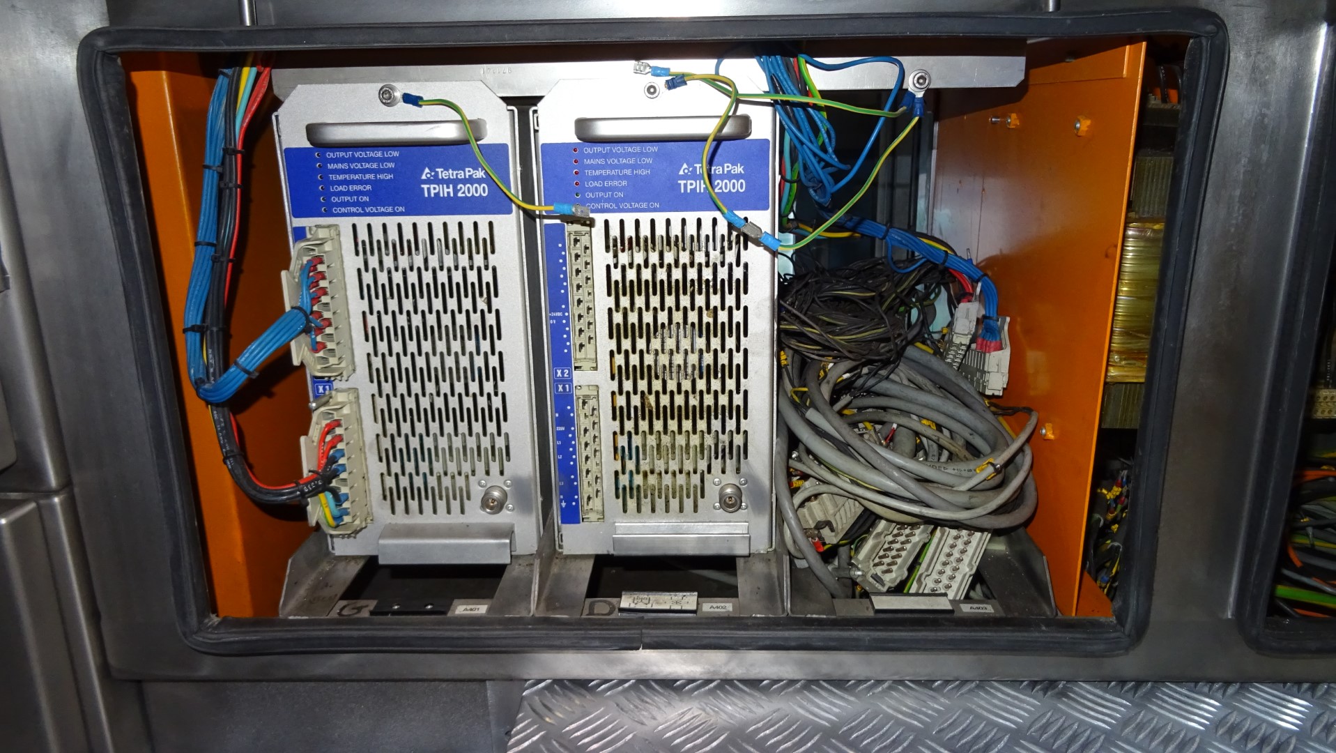 Used Aseptic Carton Filler - Tetra Pak TBA/8 - 100 V - 1.000 ml Slim