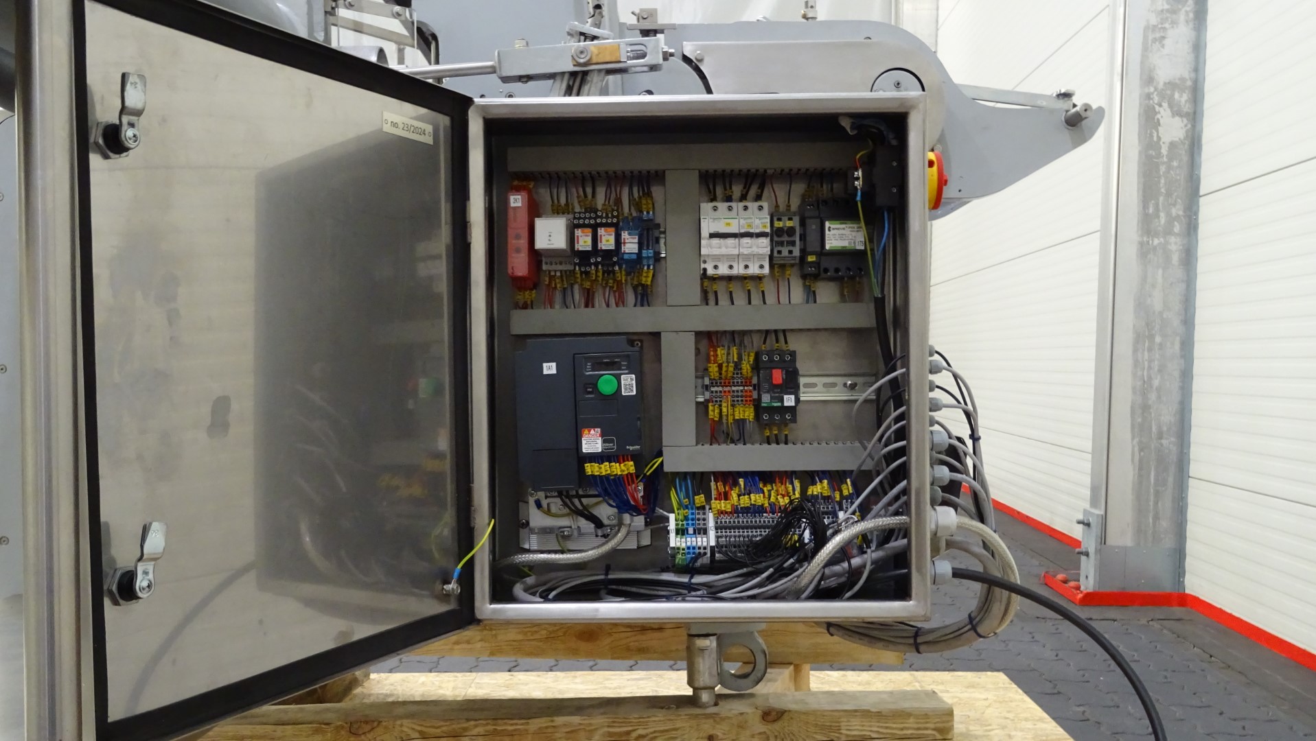 Used Reconditioned filling and wrapping machine for butter - Trepko XPG-40 for 250 gram