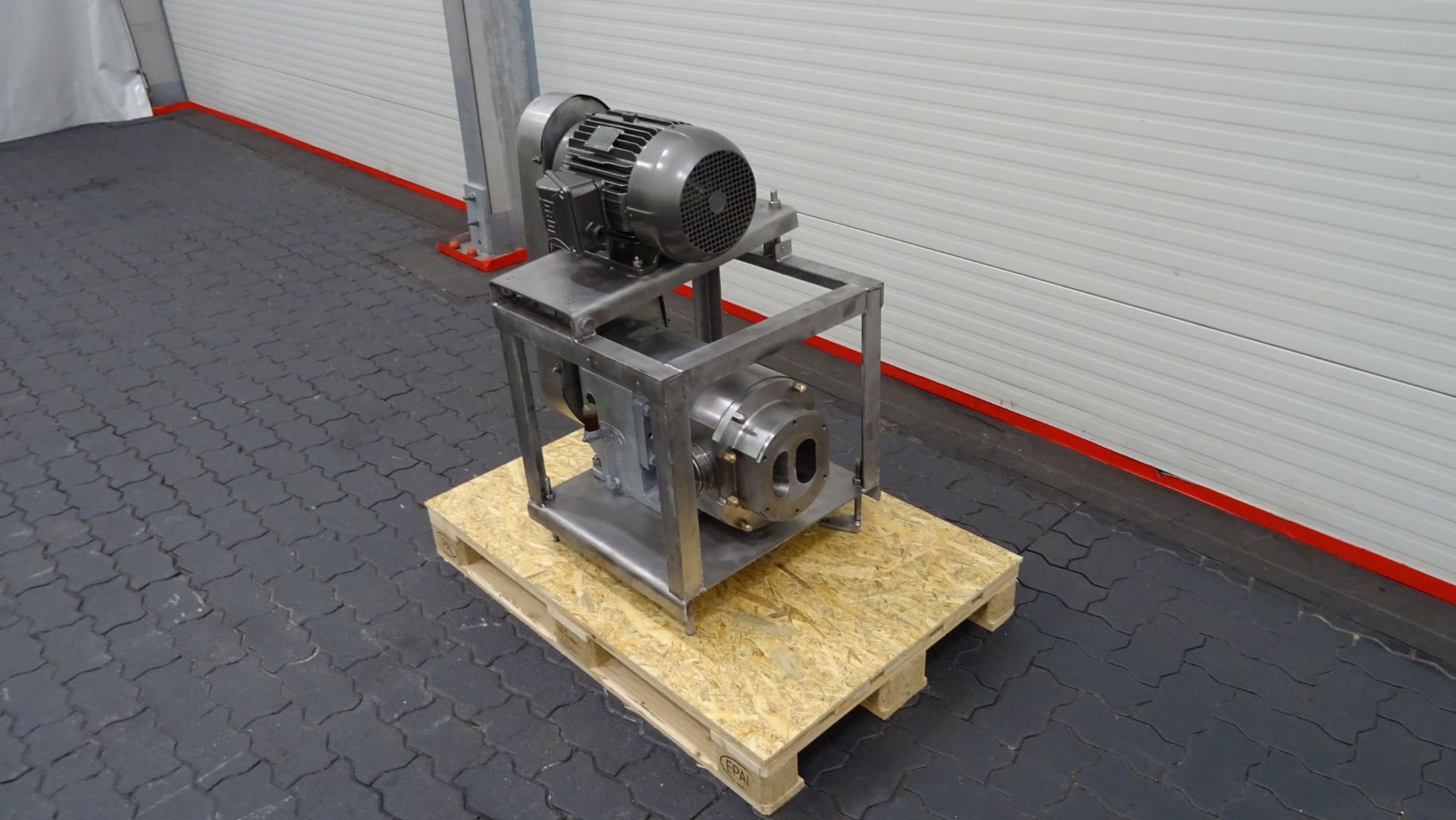 Used Rotary positive displacement pump / Lobe pump - Ibex MOG 3040