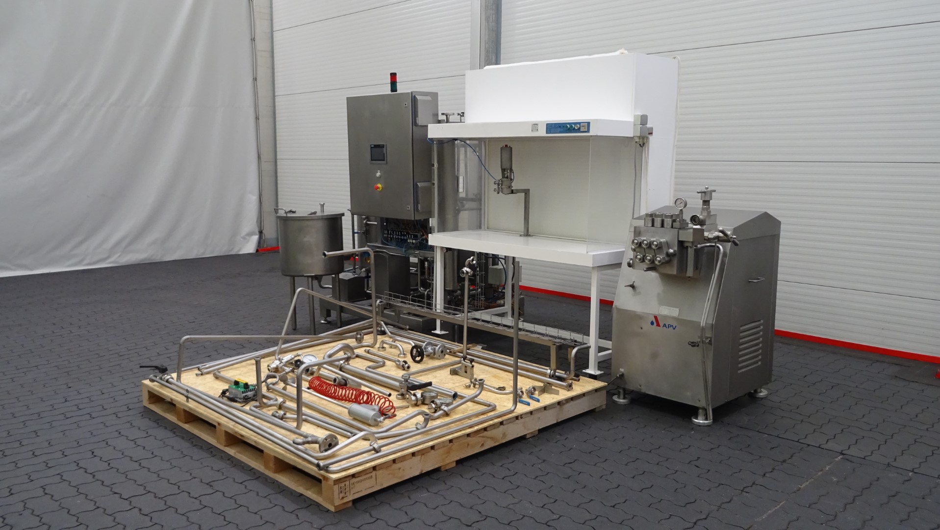 Used UHT Pilot plant with aseptic homogeniser and filling chamber - APV UHT pilot + Gaulin 396 MCP 4-2,5TBS