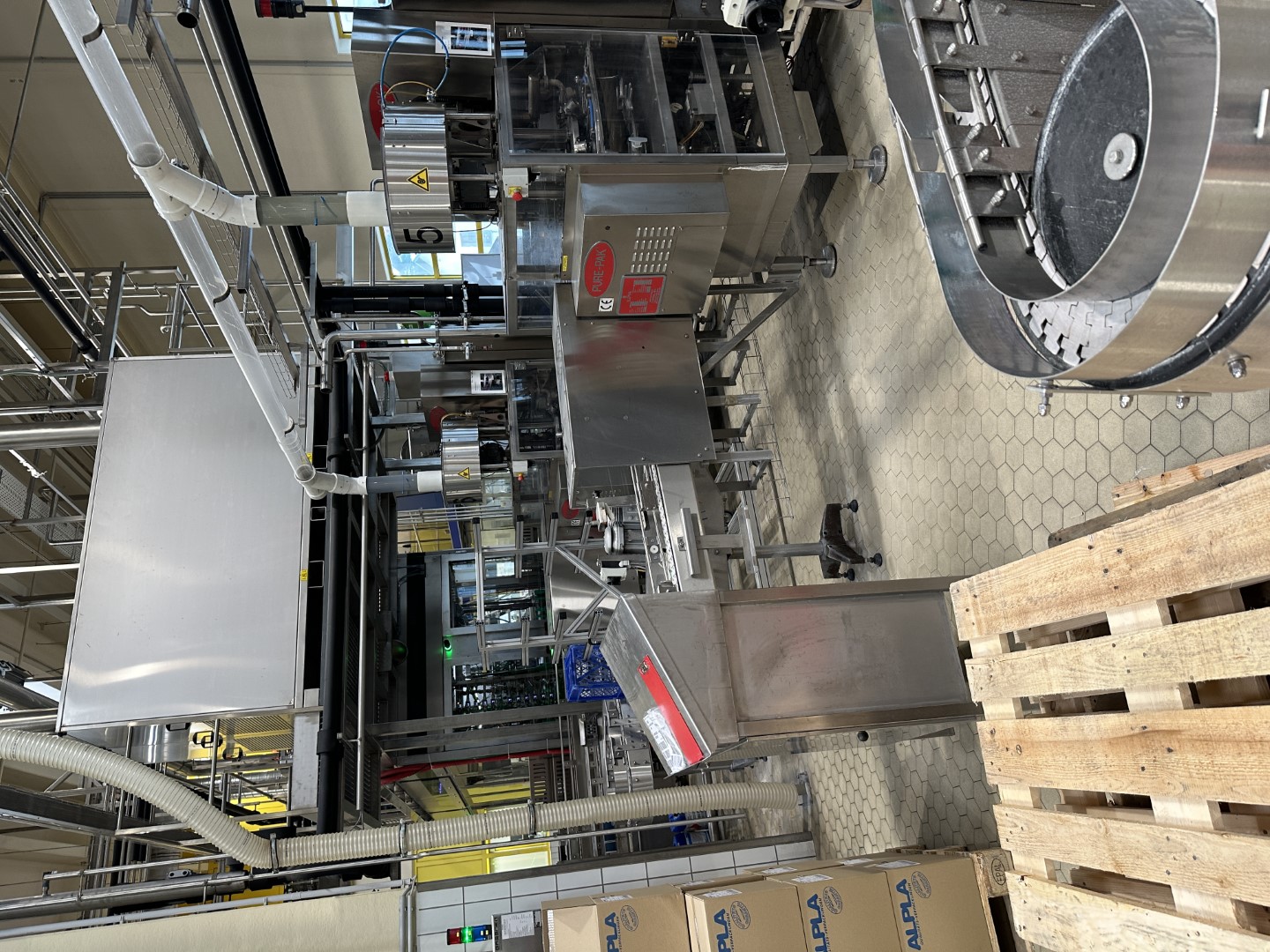 Used Aseptic Carton Filling Line: Shikoku S-PS80HA + 3x Elopak PLA-S30 Applicator + Oystar A+F Packer