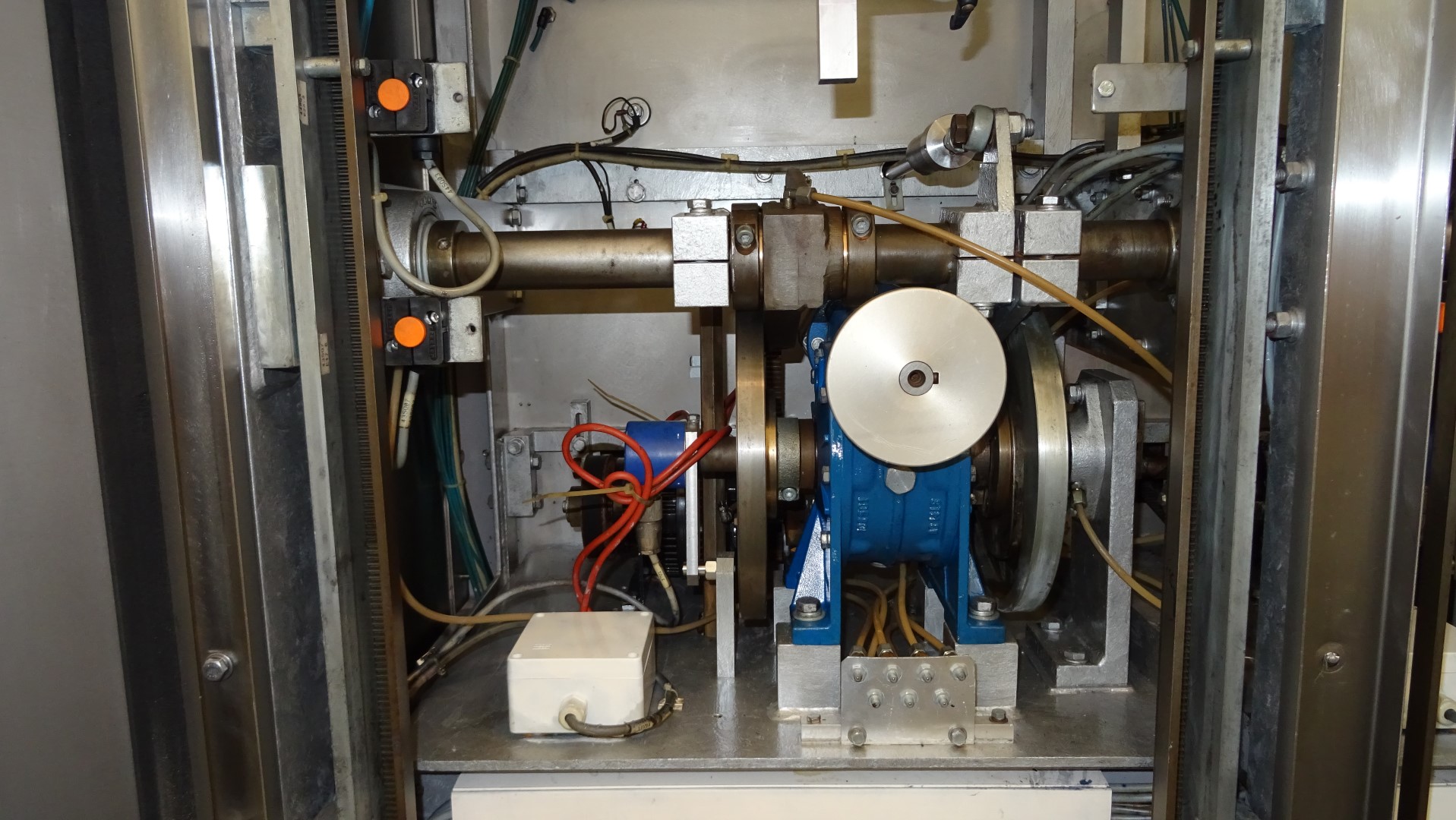 Used Automatic Double Head Vertical Form / Fill / Seal Machine (Vertical FFS) - Thimonnier M 3200