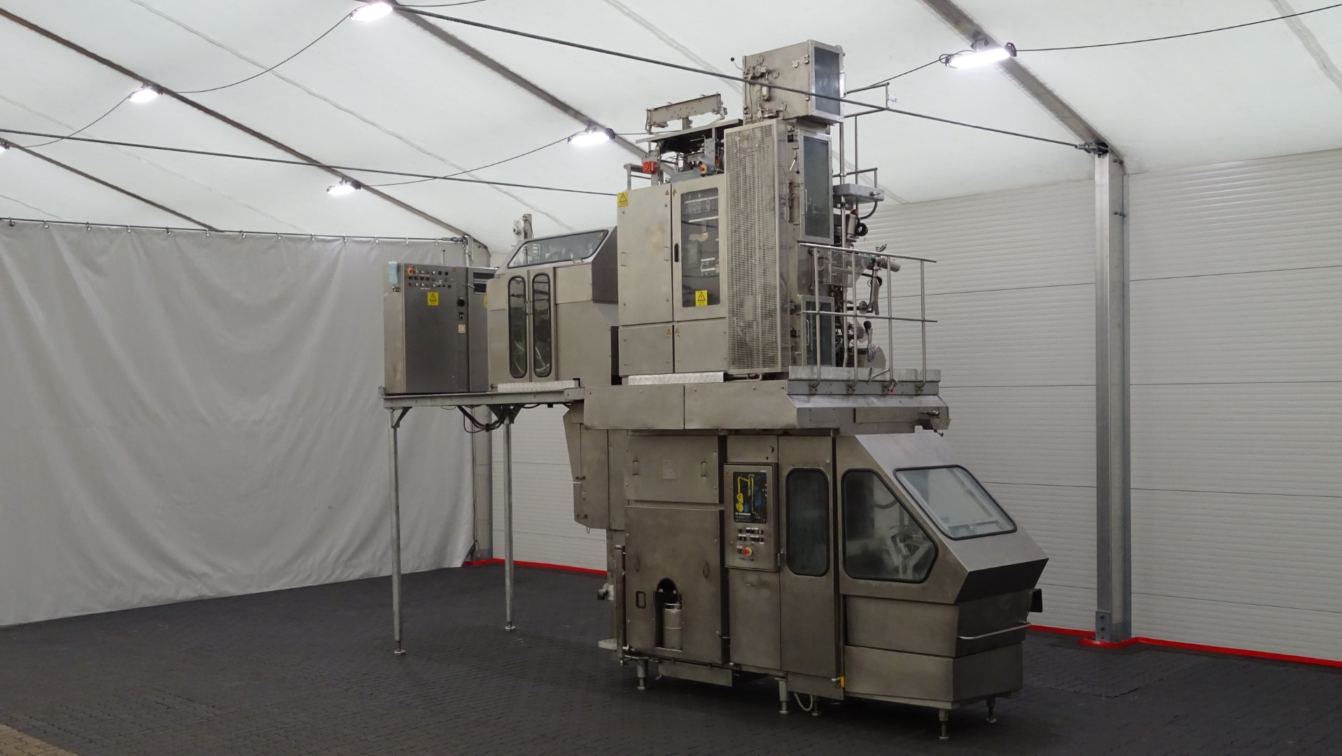 Used Aseptic Carton Filler - Tetra Pak TBA/8 - 100 V - 1.000 ml Slim