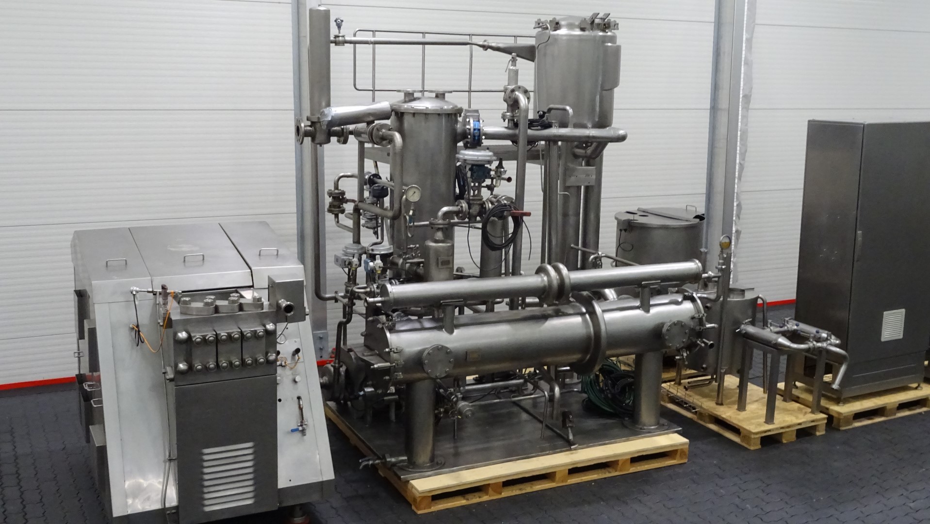 Used Direct steam injection (DSI) UHT with aseptic homogeniser - APV DSI + APV Gaulin MC 45-5TPSX