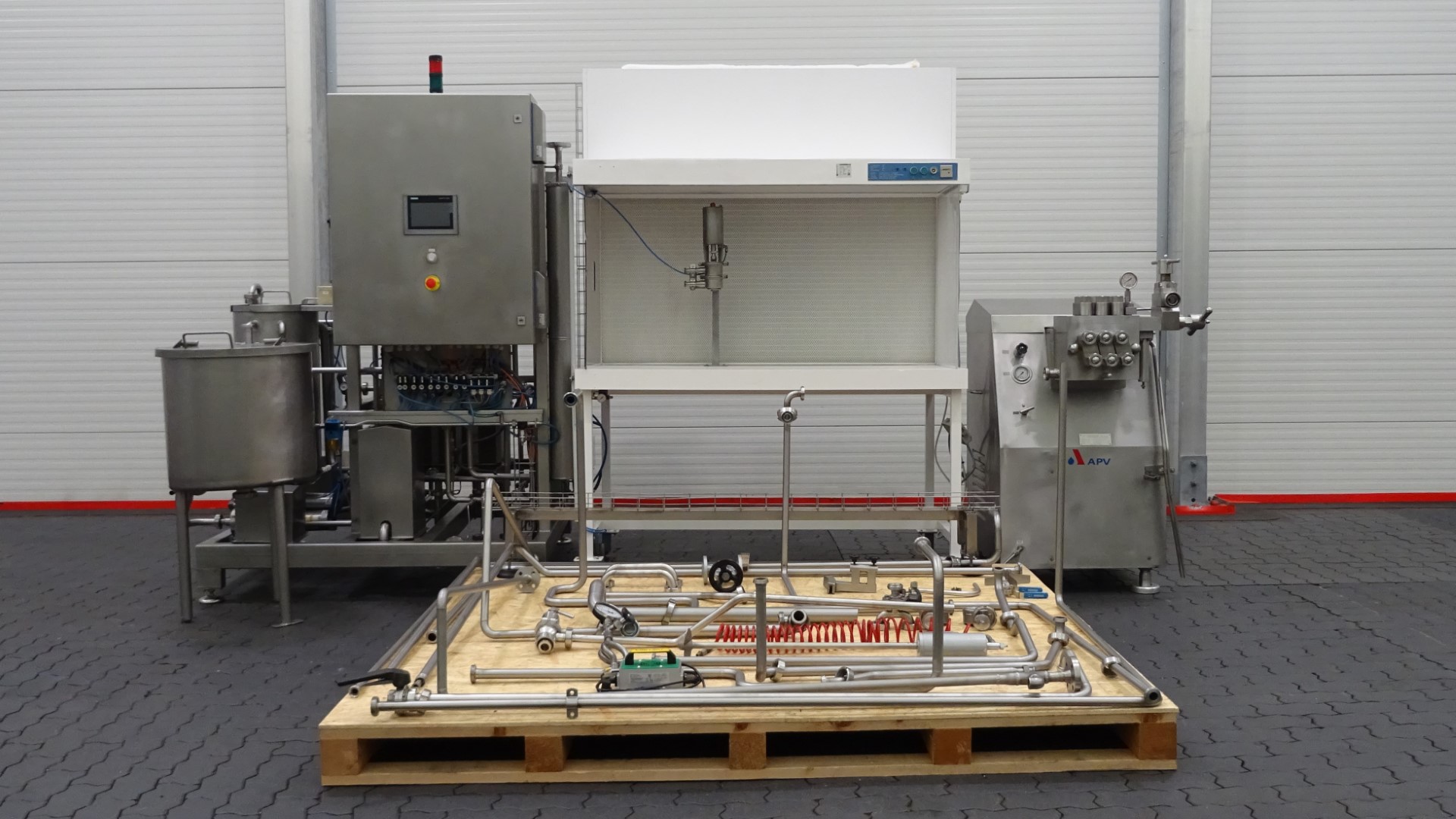 Used UHT Pilot plant with aseptic homogeniser and filling chamber - APV UHT pilot + Gaulin 396 MCP 4-2,5TBS