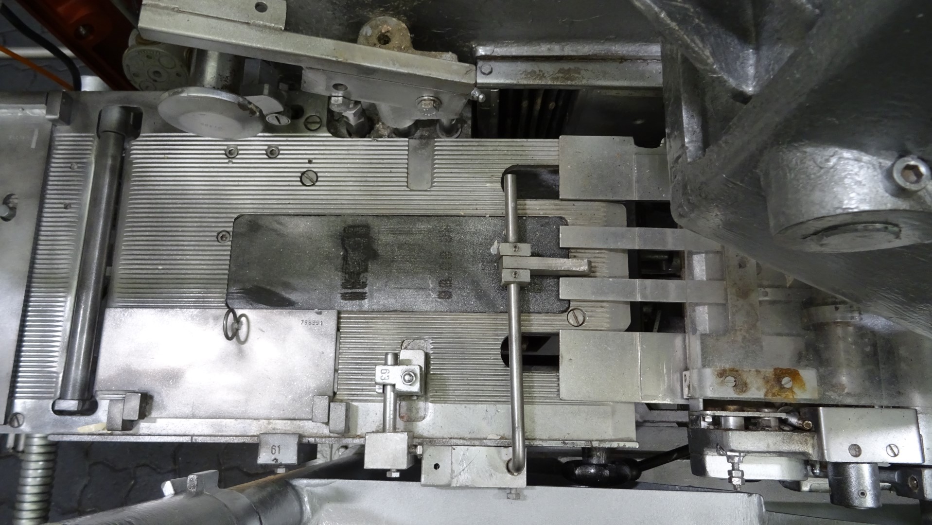 Used Filling and wrapping machine for butter SIG F100