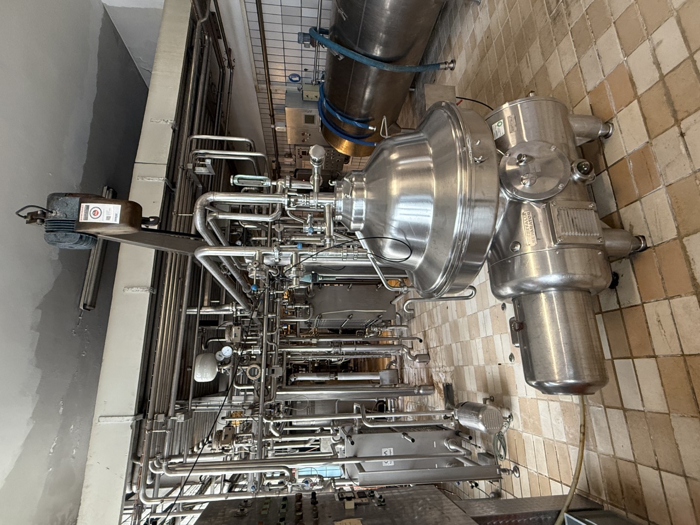 Used Complete Pasteurisation line - 12.000 liter per hour - GEA Ahlborn / Westfalia / HST