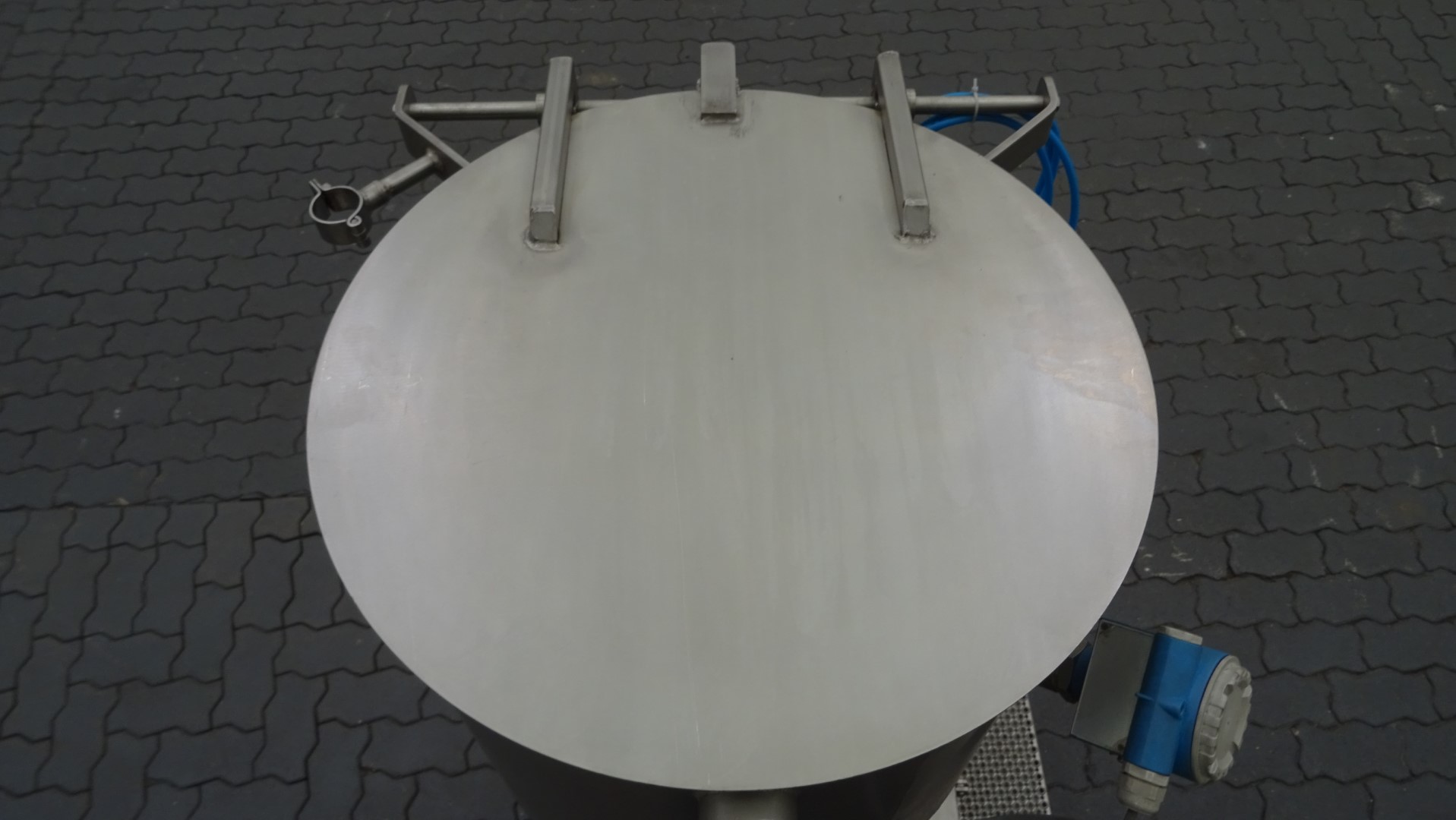 Used Rotary positive displacement pump / Lobe pump - Waukesha 015