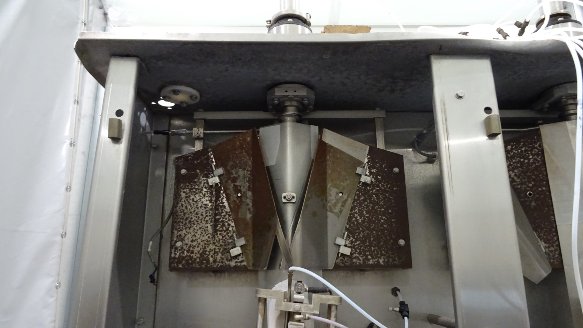 Used Incomplete Automatic Double Head Vertical Form / Fill / Seal Machine (Vertical FFS) - Thimonnier M 3200