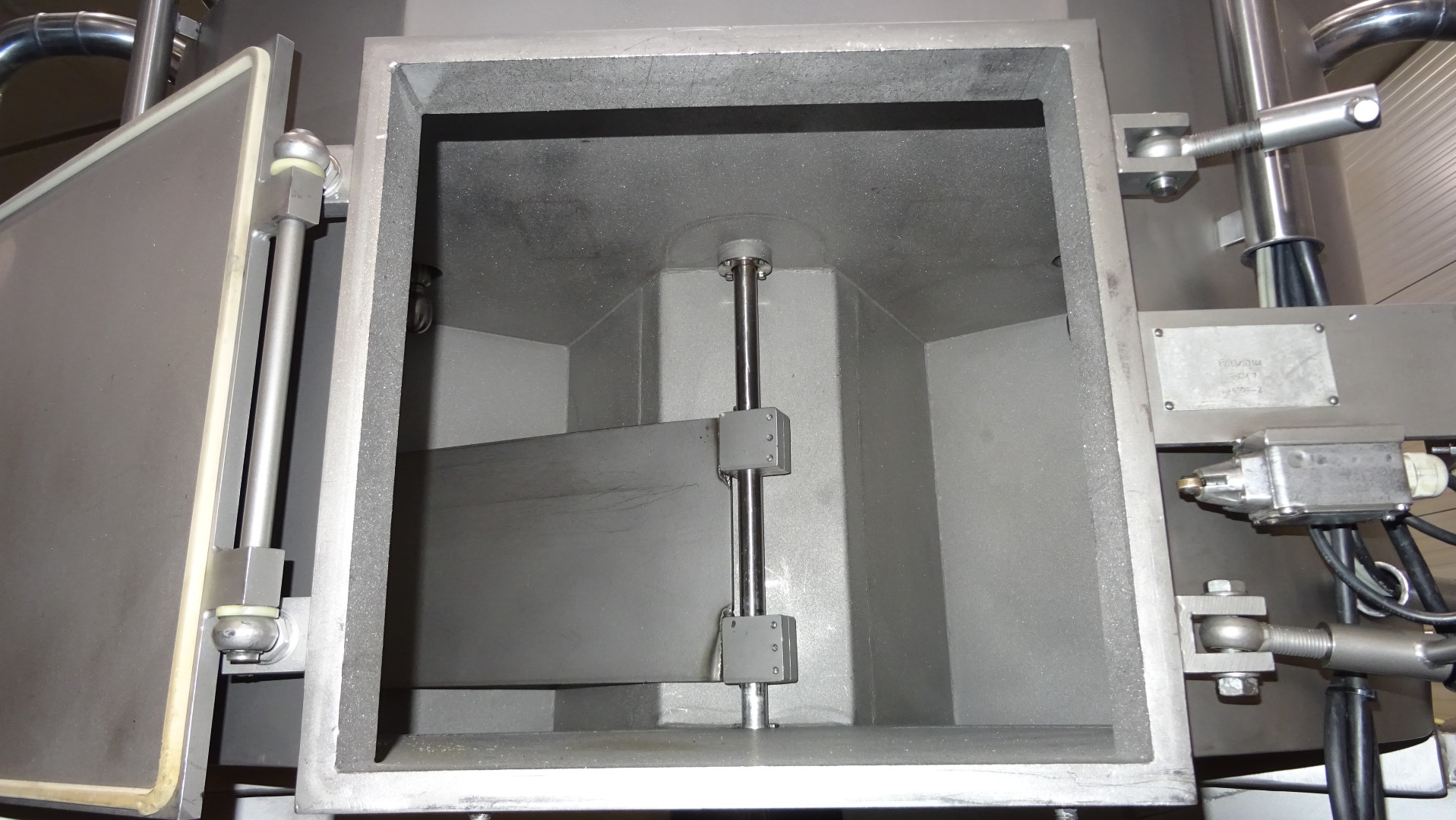 Used Butter Reworker Egli EBSCM 7 / V-6000-2 / EBW 34