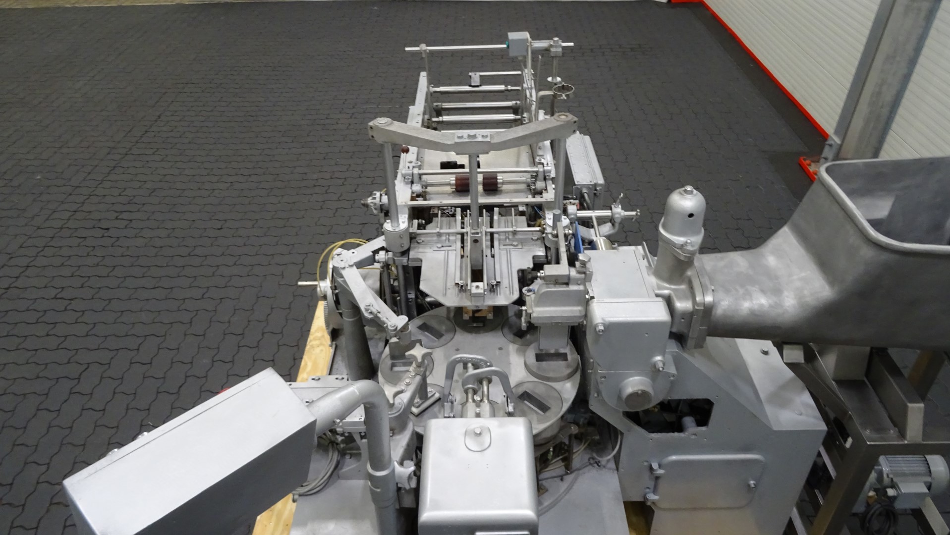 Used Foil wrapping machine for Butter Benhil Multipack 8382