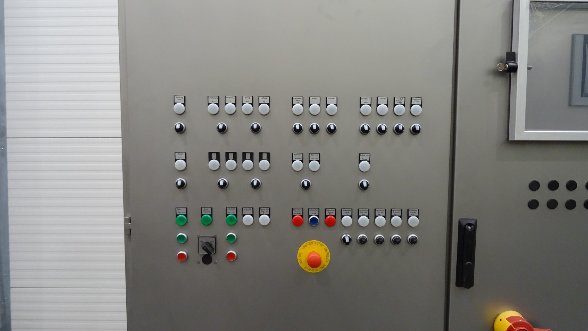 Used Reconditioned Universal Machine Stephan Combicut TC / SK 300