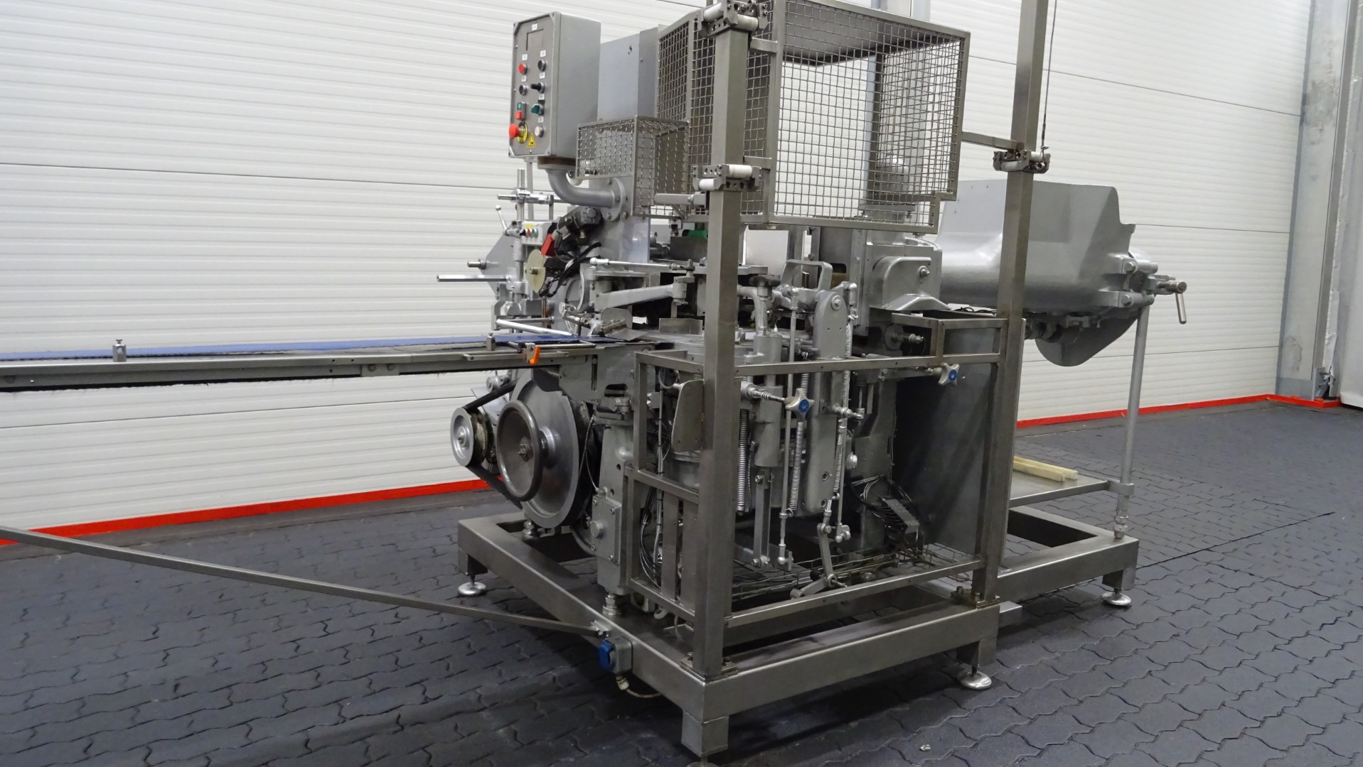 Used Filling and wrapping machine for butter Benhil Multipack 8380