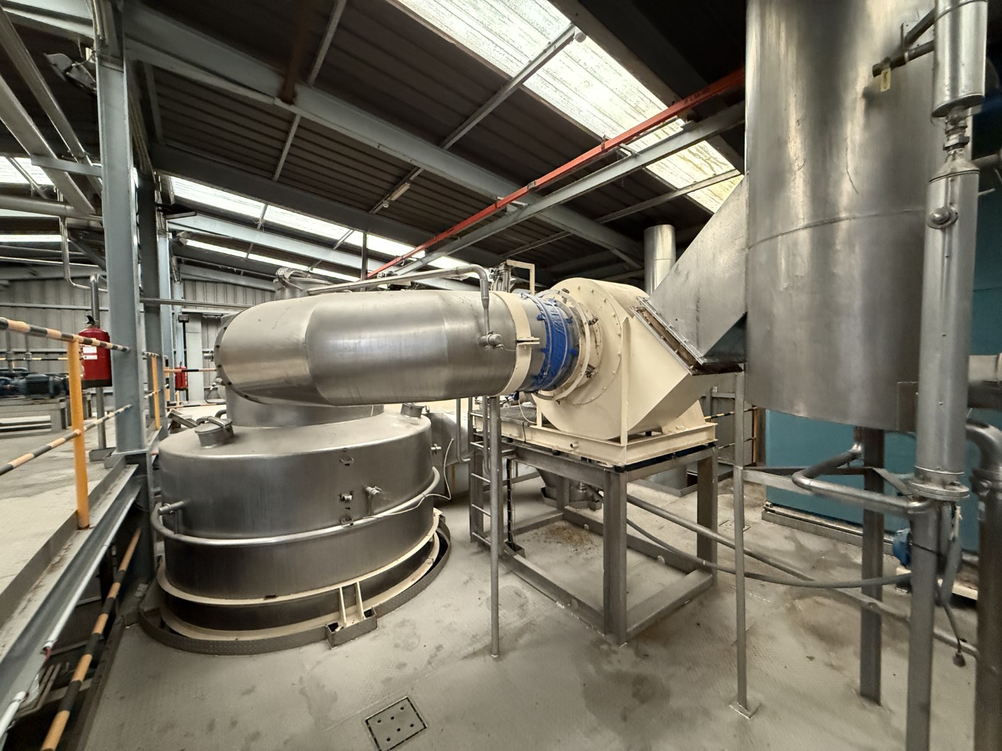 Used Complete GEA Niro Atomizer powder plant with 4-Effect TVR Evaporator, Spray Dryer, Fluidbed Dryer, Cyrstallisation tanks and filling station