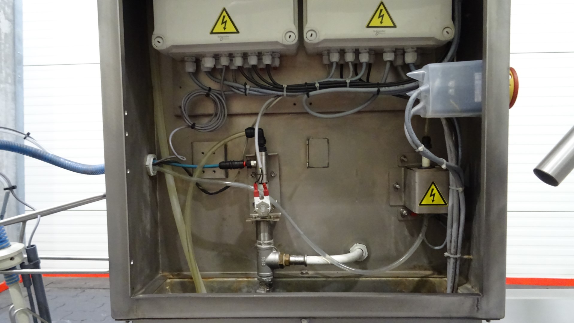 Used Hygienic station with sole cleaning and hand disinfection stations - Elpress 83202060