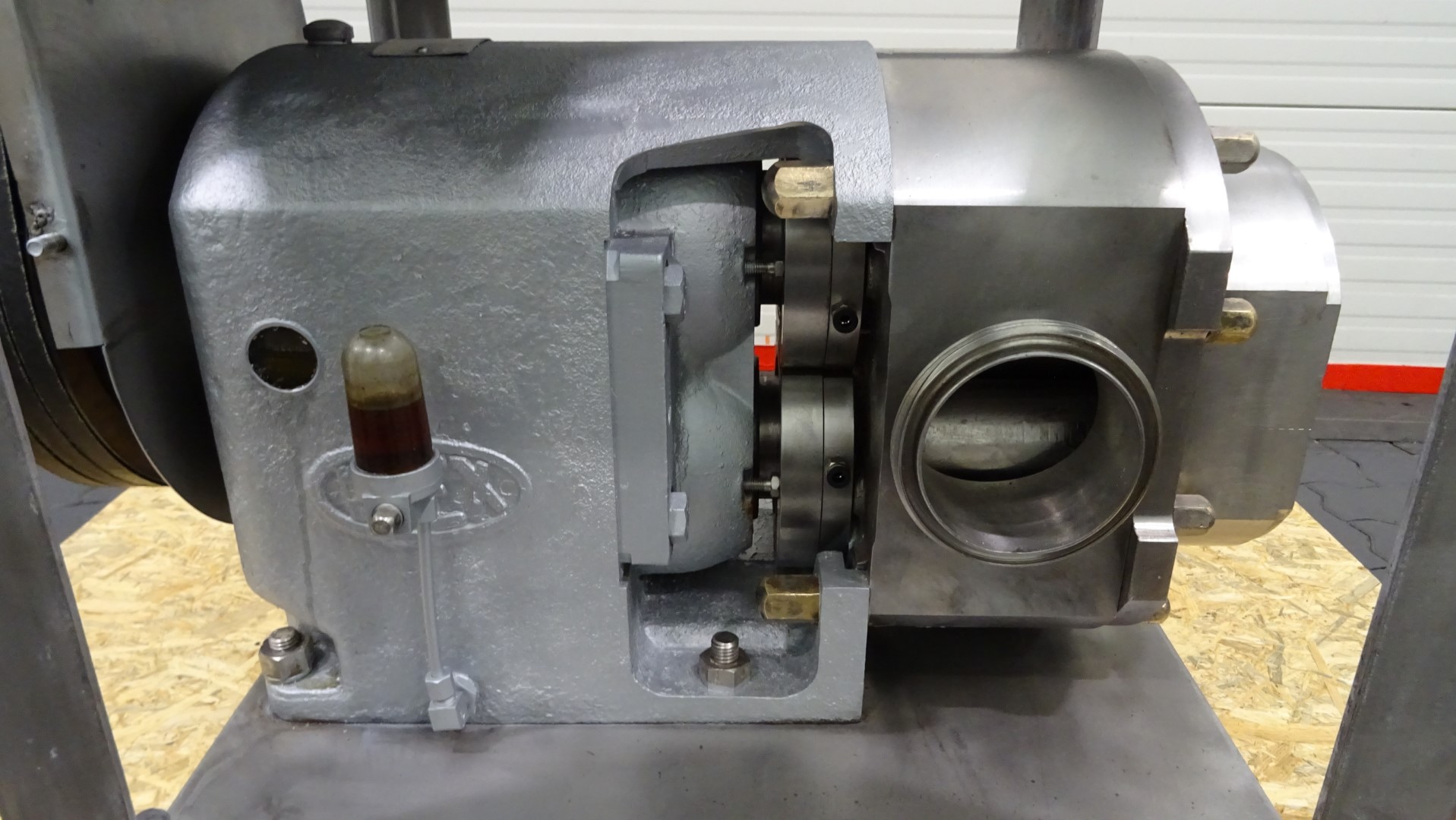 Used Rotary positive displacement pump / Lobe pump - Ibex MOG 3040