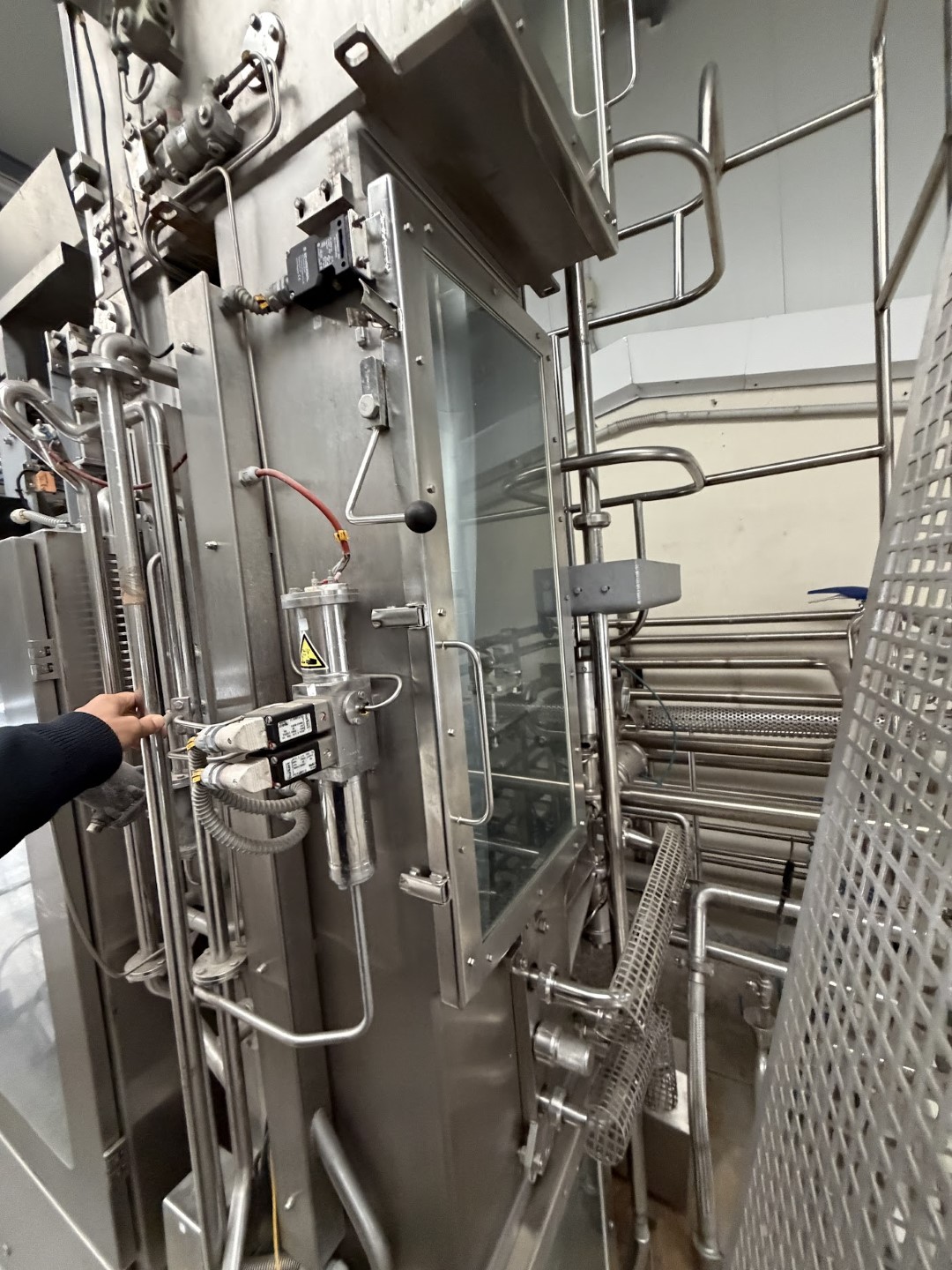 Used Aseptic Carton Filler - Tetra Pak TBA/8 - 100 V - 1.000 ml Slim