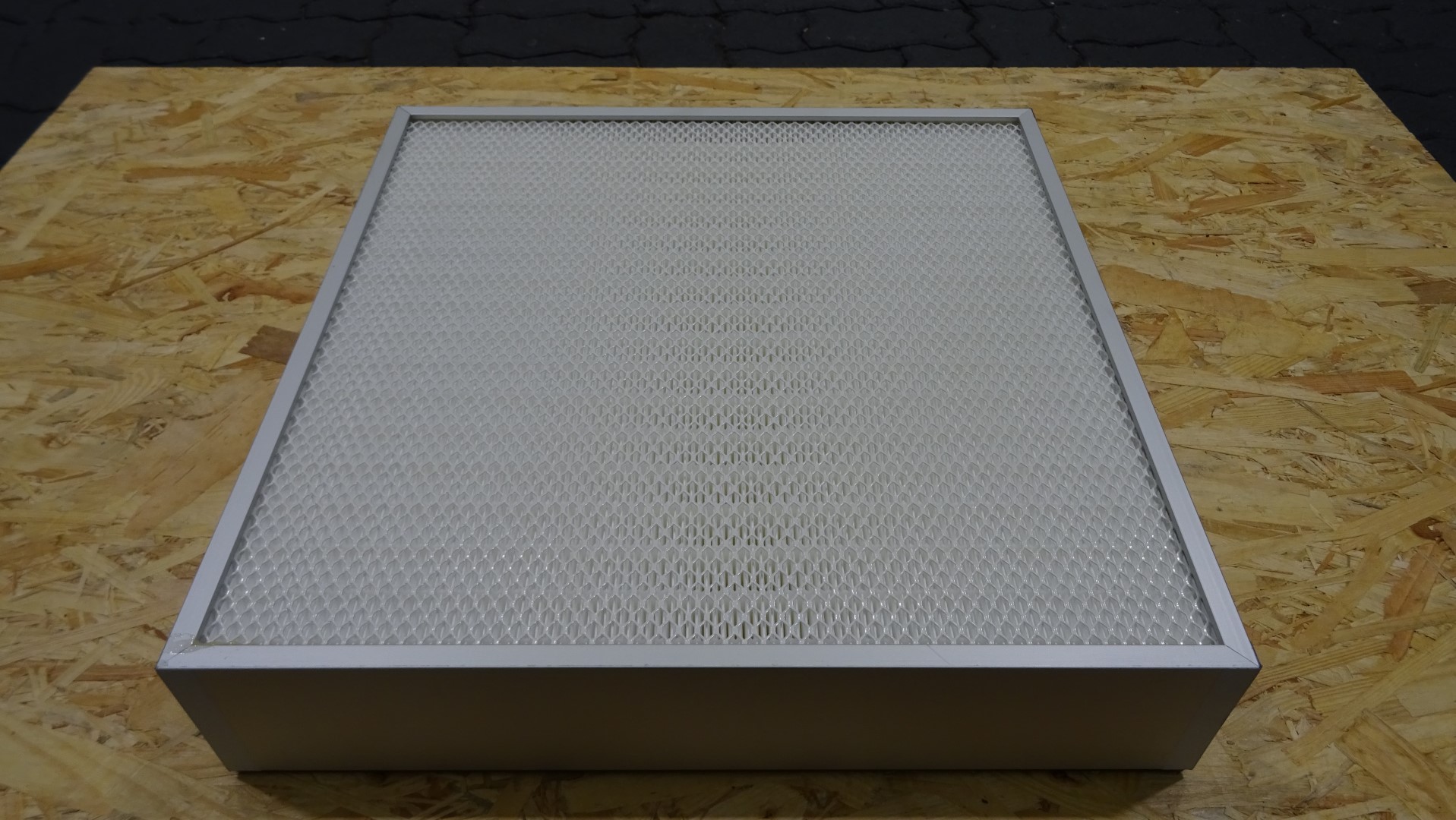 Used Unused Air Filter Element for a Tetra Top machine - Camfil Filter MX14-2G10-457x457x90-PO
