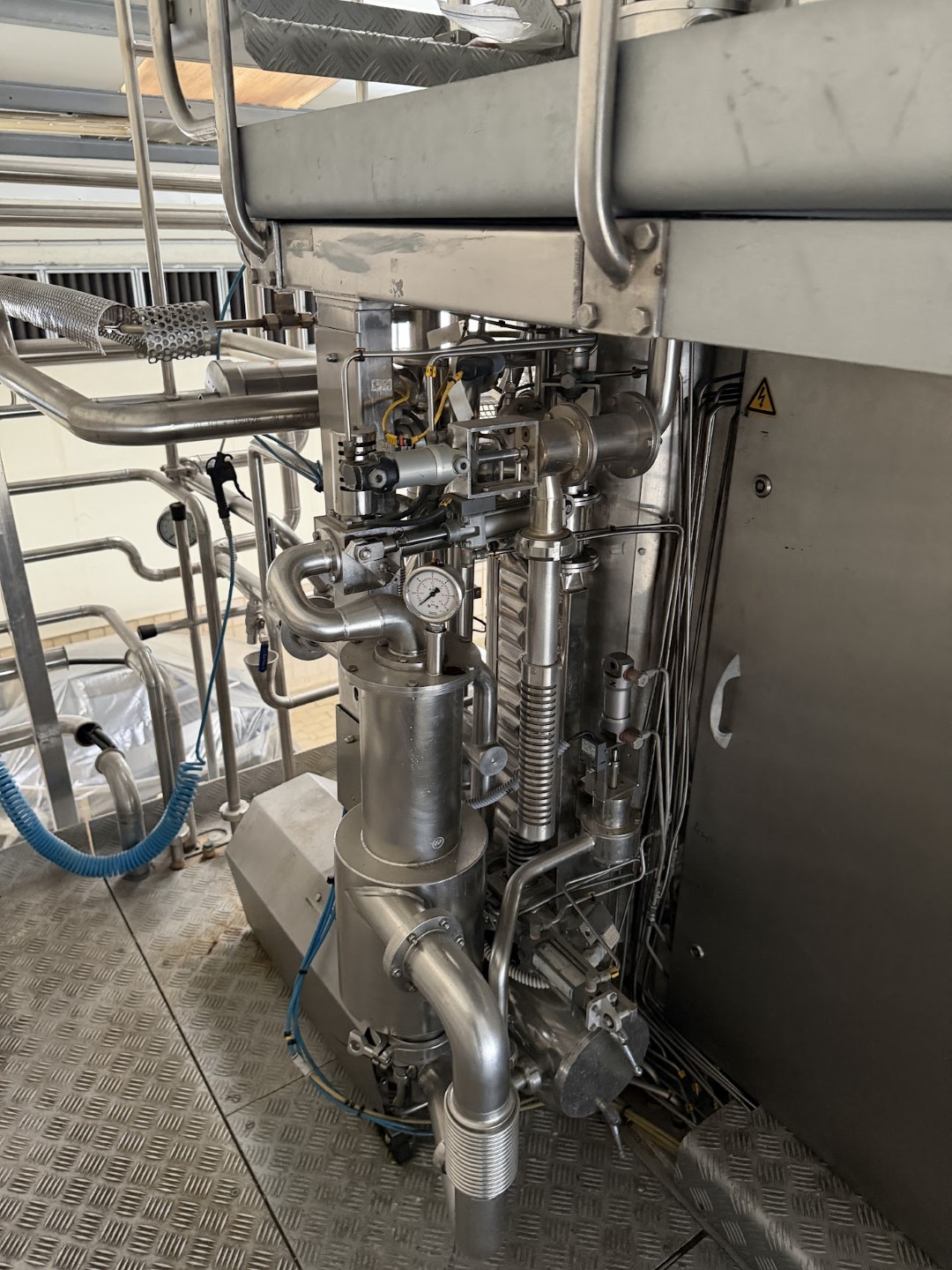 Used Aseptic Carton Filler - Tetra Pak TBA/8 - 100 V - 1.000 ml Slim