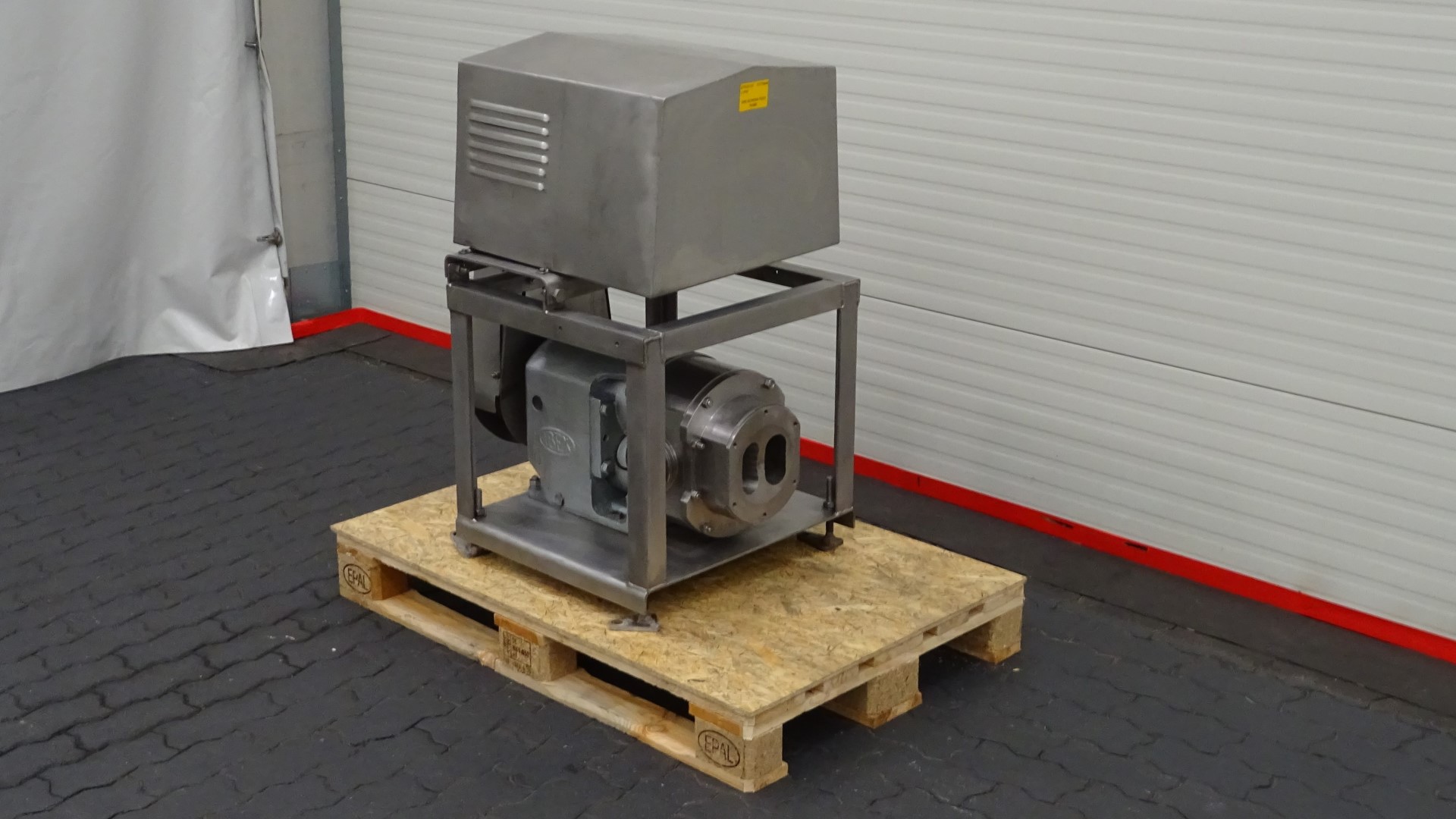 Used Rotary positive displacement pump / Lobe pump - Ibex MOG 3040