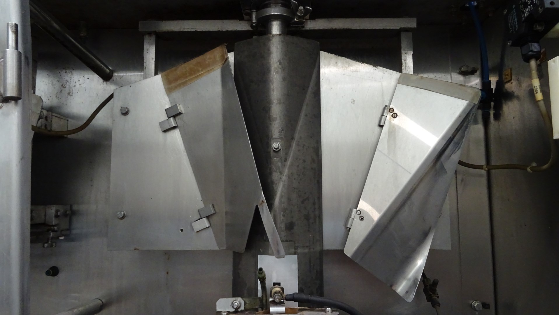 Used Incomplete Automatic Double Head Vertical Form / Fill / Seal Machine (Vertical FFS) - Thimonnier M 3200