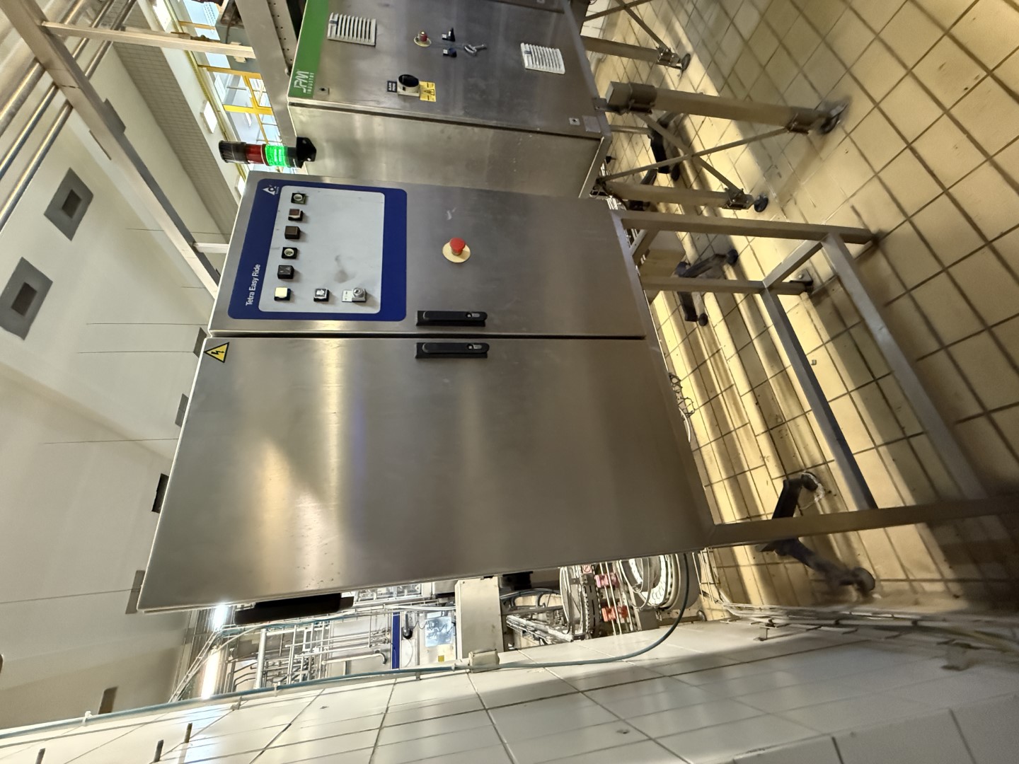 Used Aseptic Carton Filling Line: Tetra Pak TBA/19 - 30 V - 200 ml Slim + Easy Ride + TSA 21 + CBP 70
