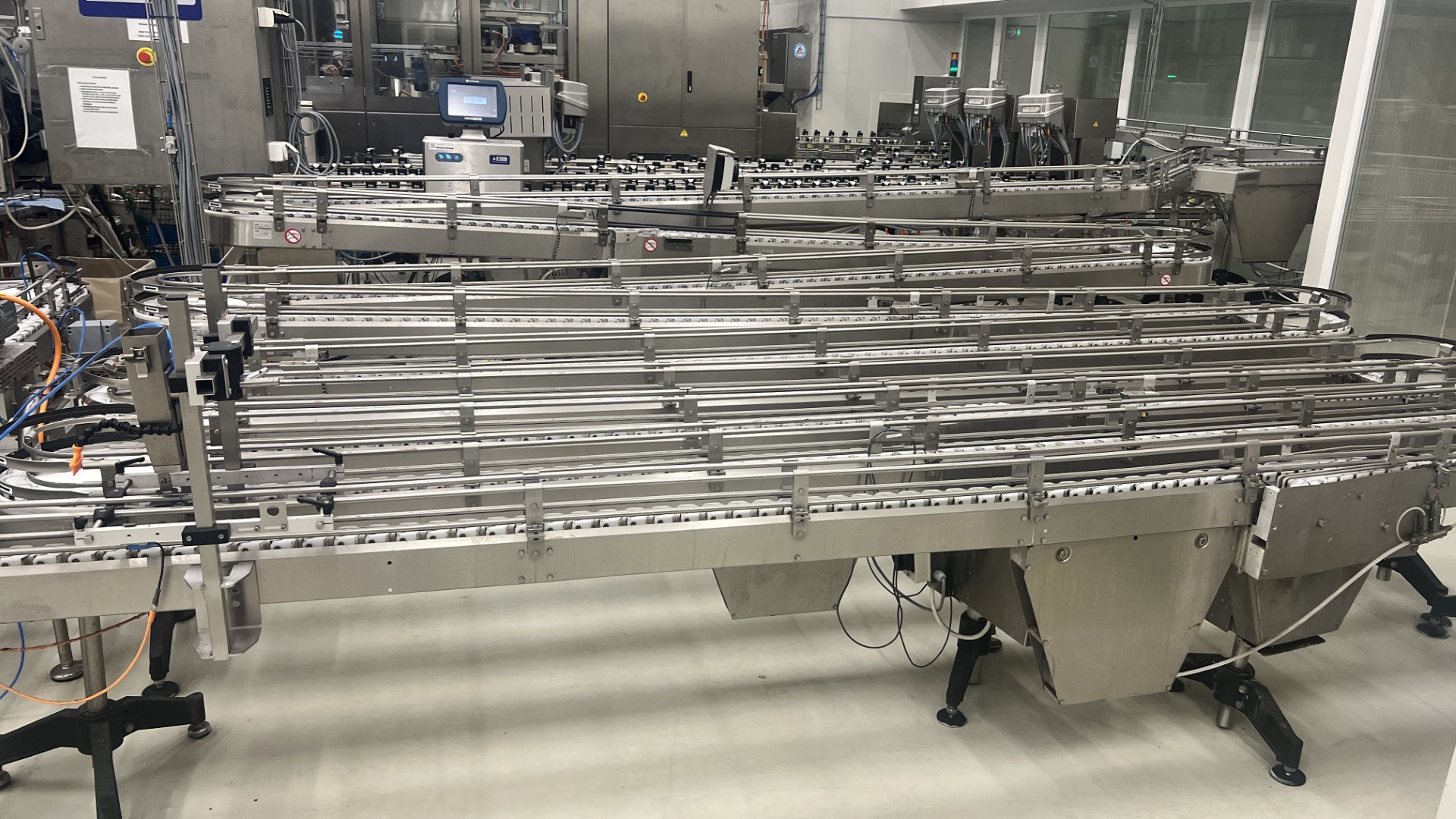 Used Aseptic carton filler Tetra Pak TBA/19 - 10 V - 200 ml Slim