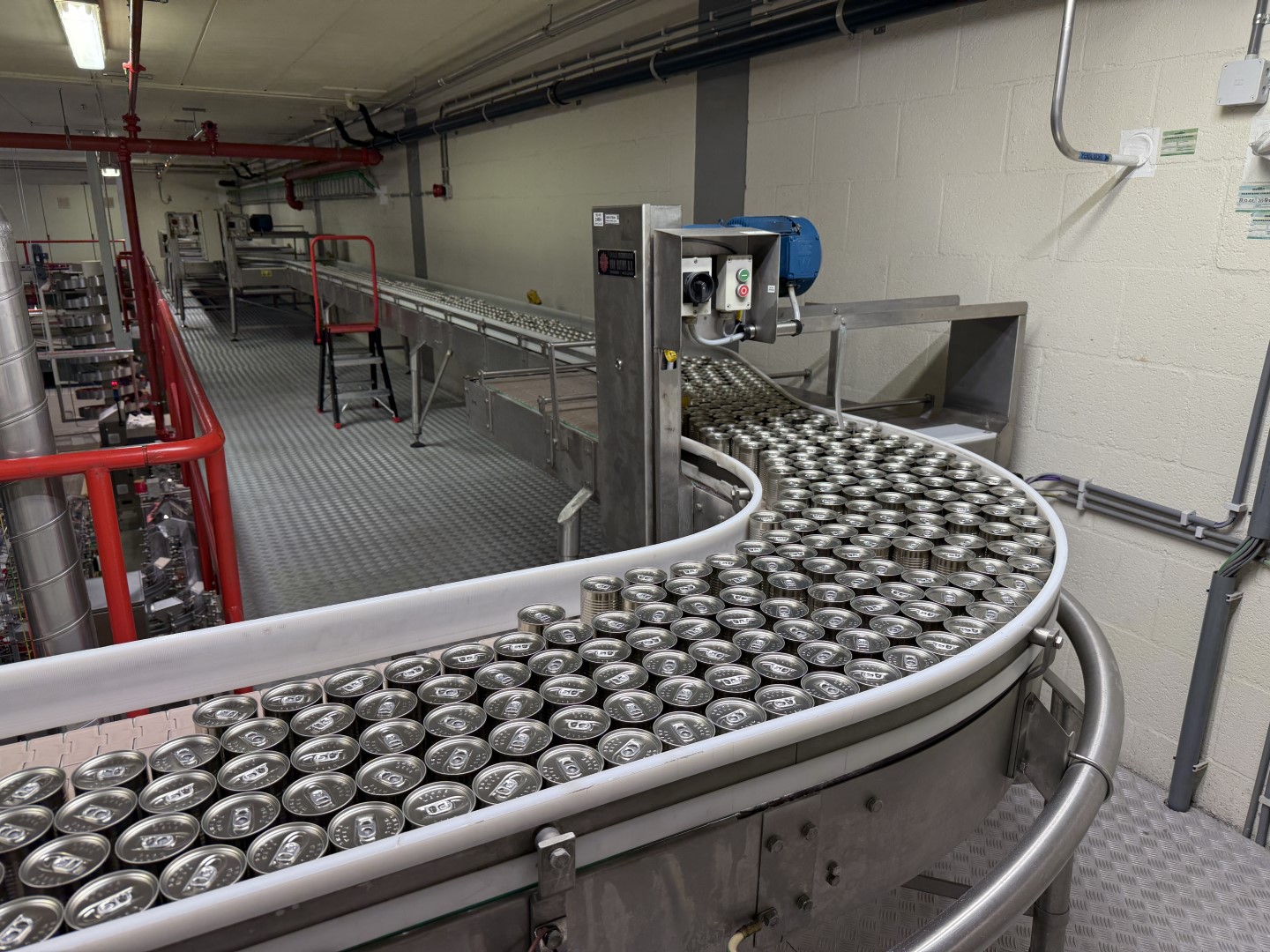 Used Complete can filling and closing line for liquids (nutrition) in 250 gram aluminium cans