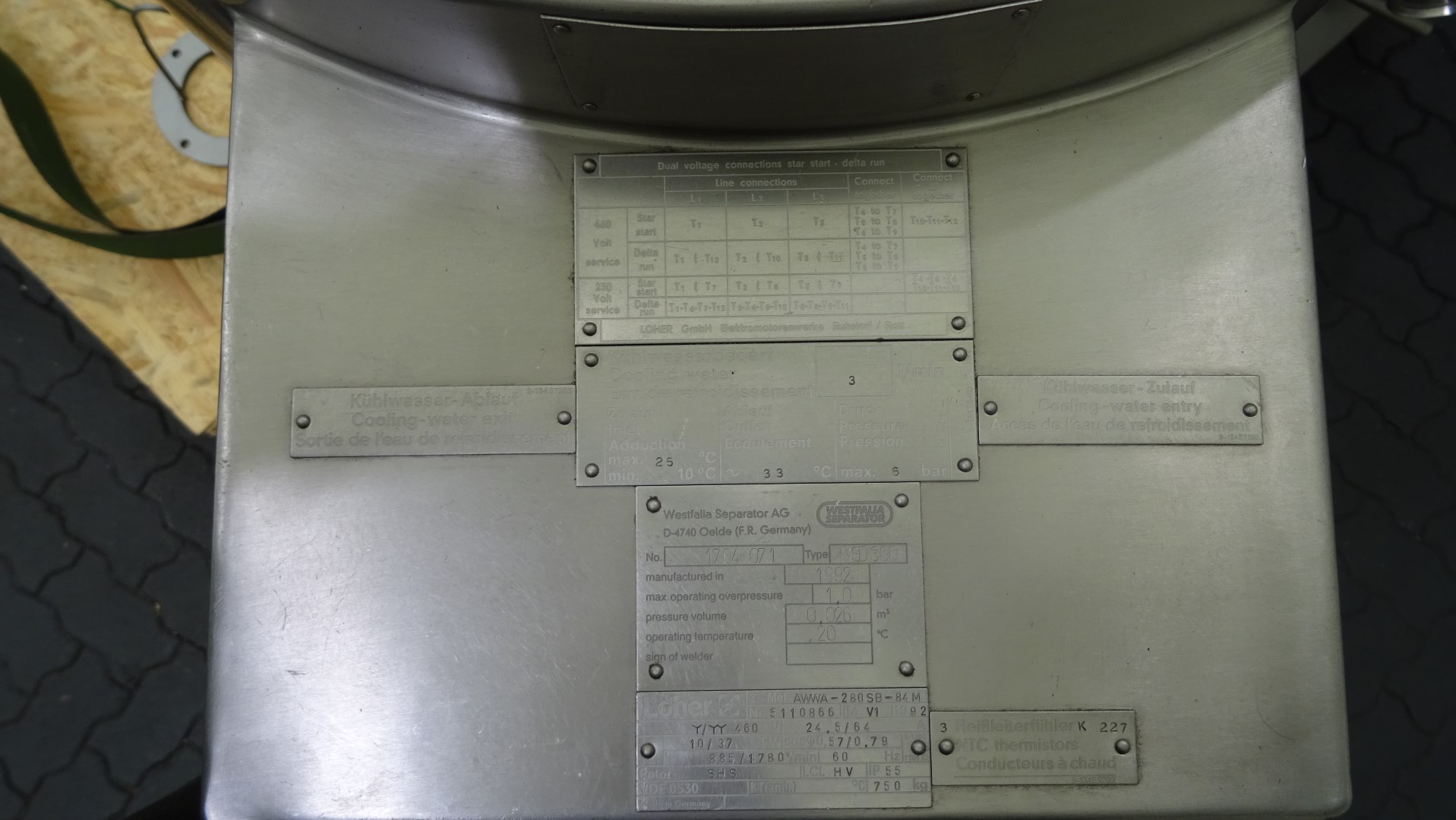Used Incomplete Cream Separator GEA Westfalia MSD 300-01-777 (without bowl)
