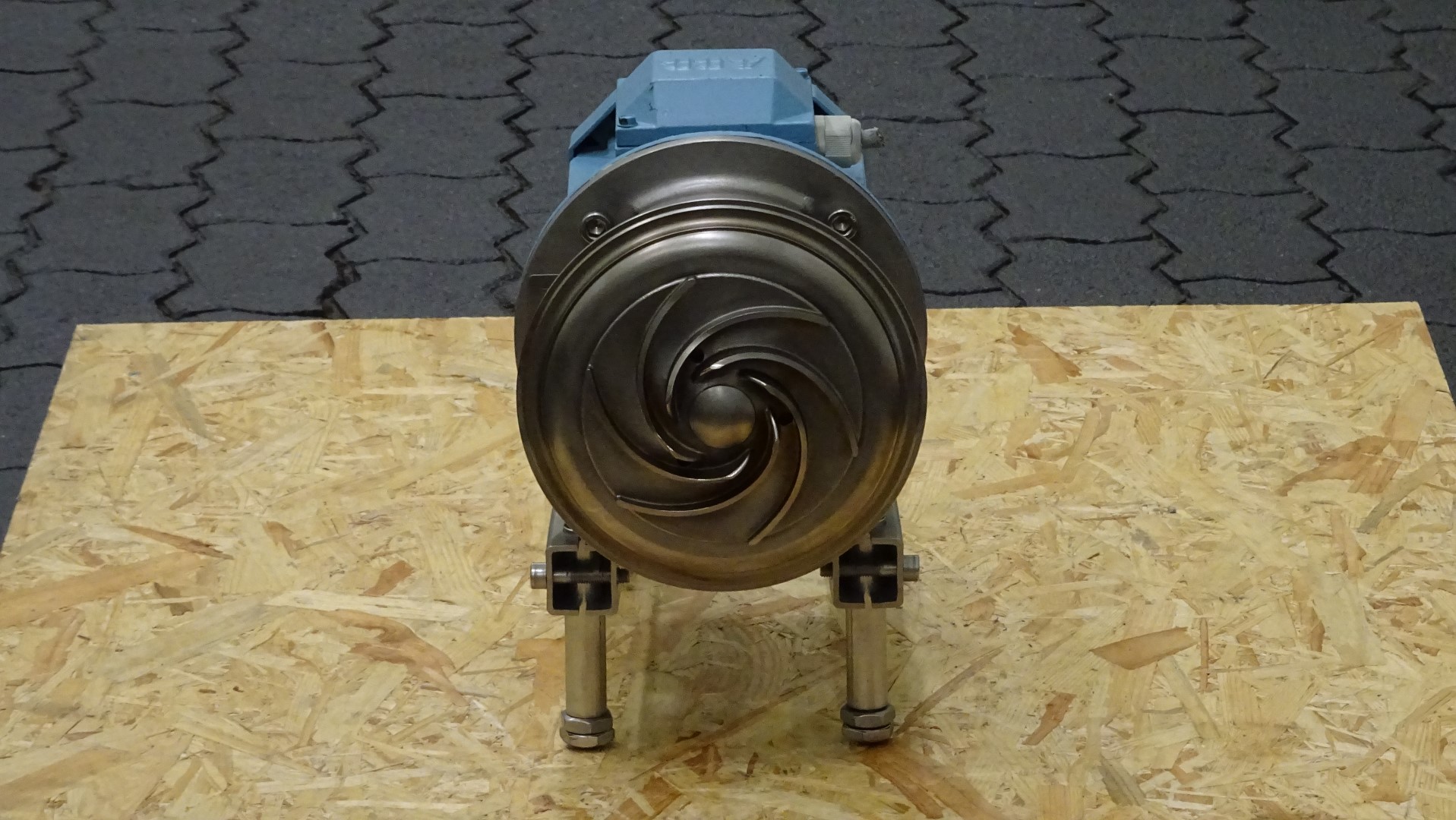 Used Sanitary Centrifugal Pump Alfa Laval LKH-5/132 SSS 1,1 kW