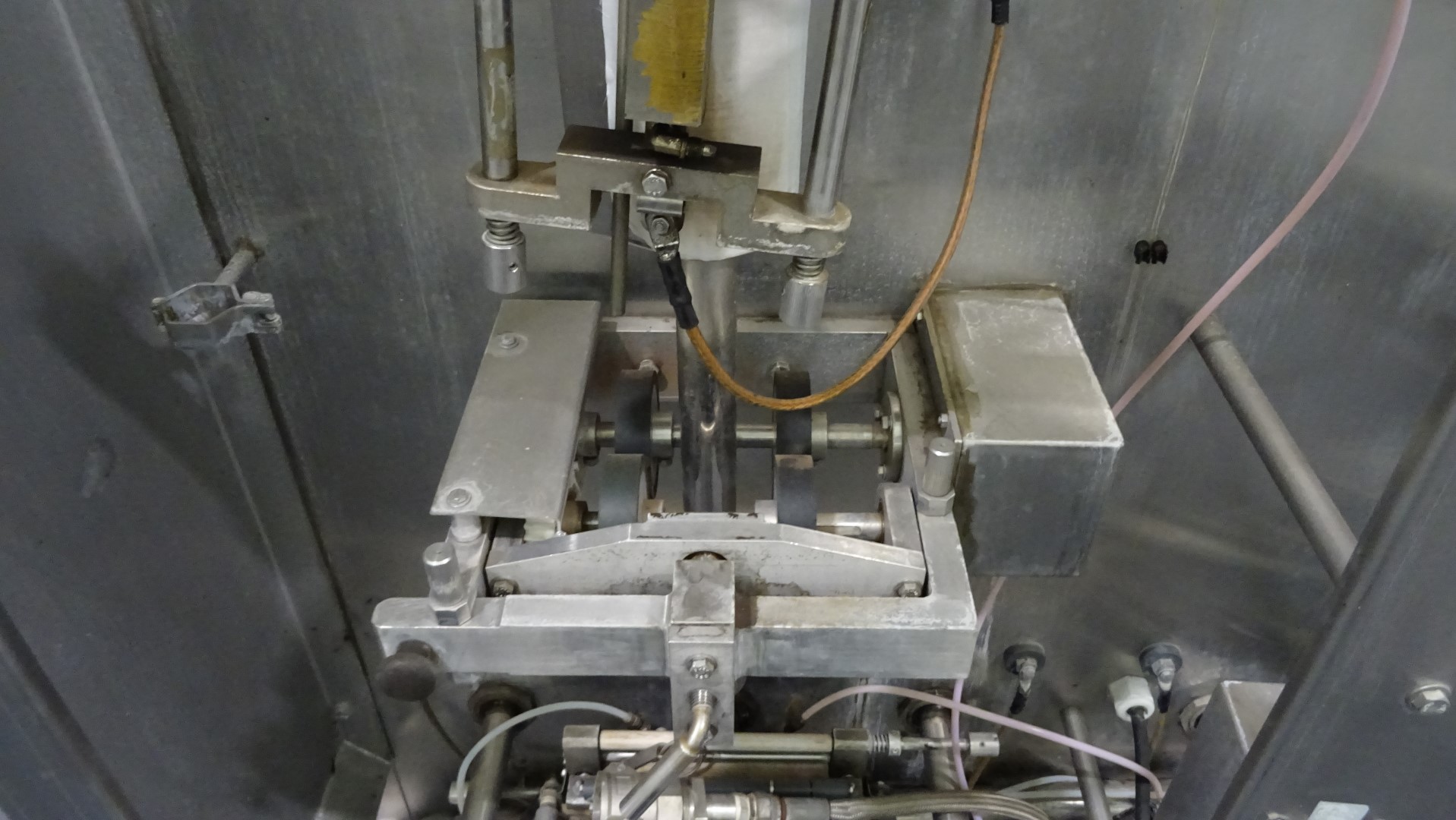 Used Incomplete Automatic Double Head Vertical Form / Fill / Seal Machine (Vertical FFS) - Thimonnier M 3200