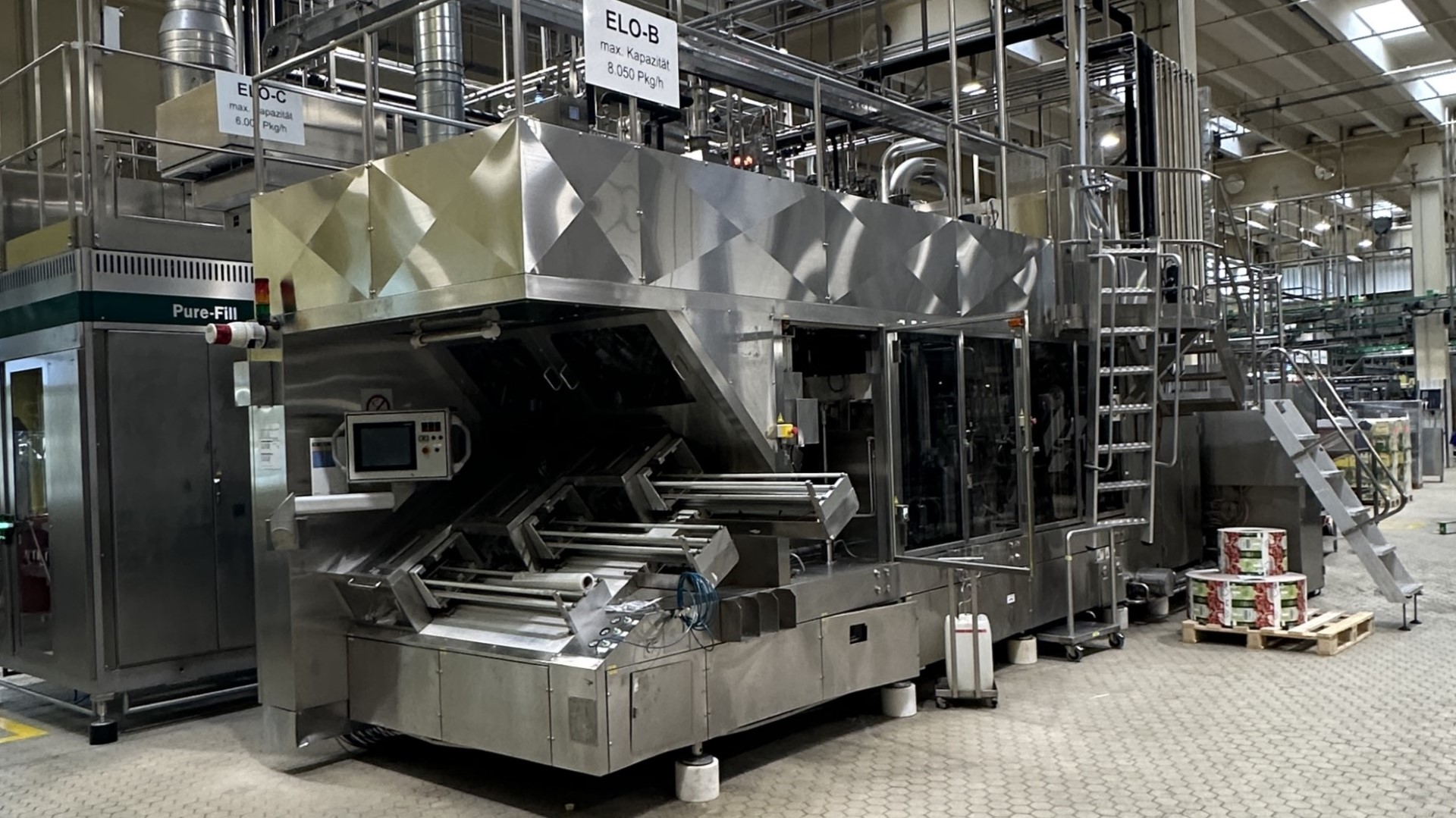 Used Aseptic Carton Filling Line: Shikoku S-PS80HA + 3x Elopak PLA-S30 Applicator + Oystar A+F Packer