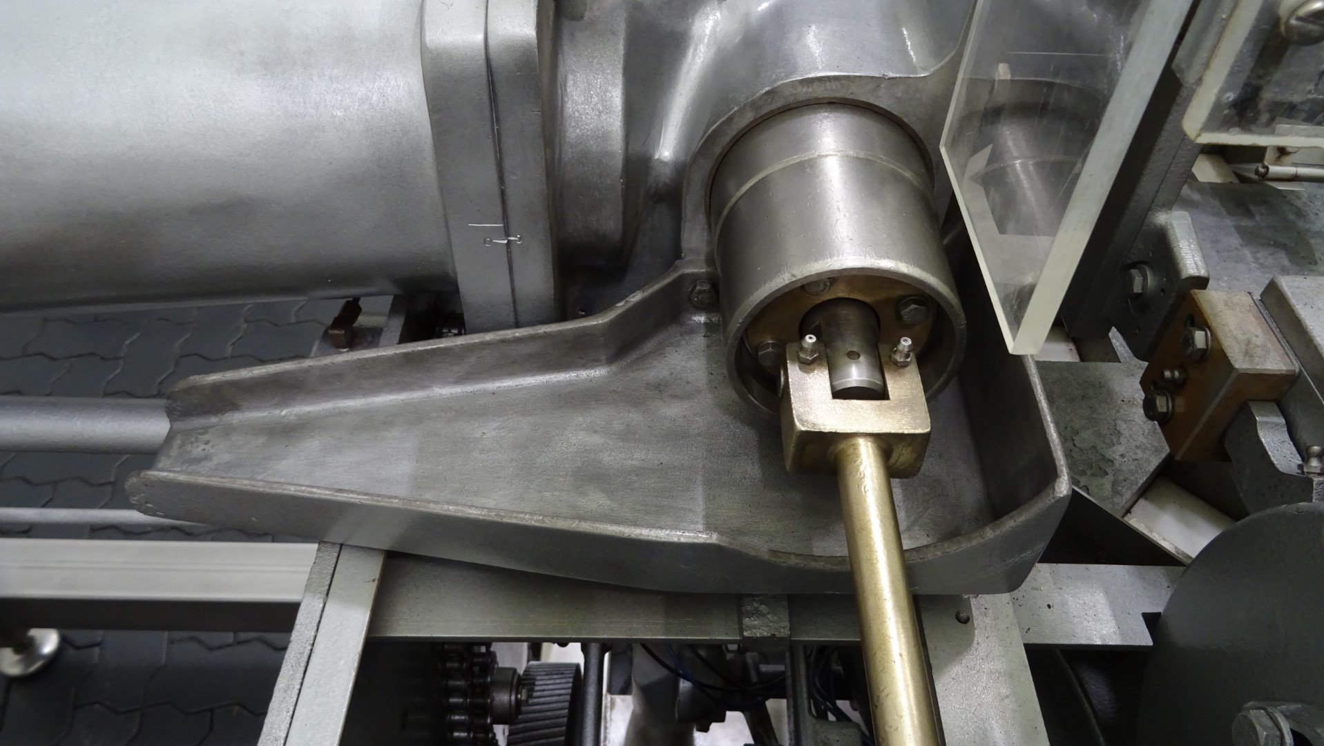 Used Filling and wrapping machine for butter Benhil Multipack 8340