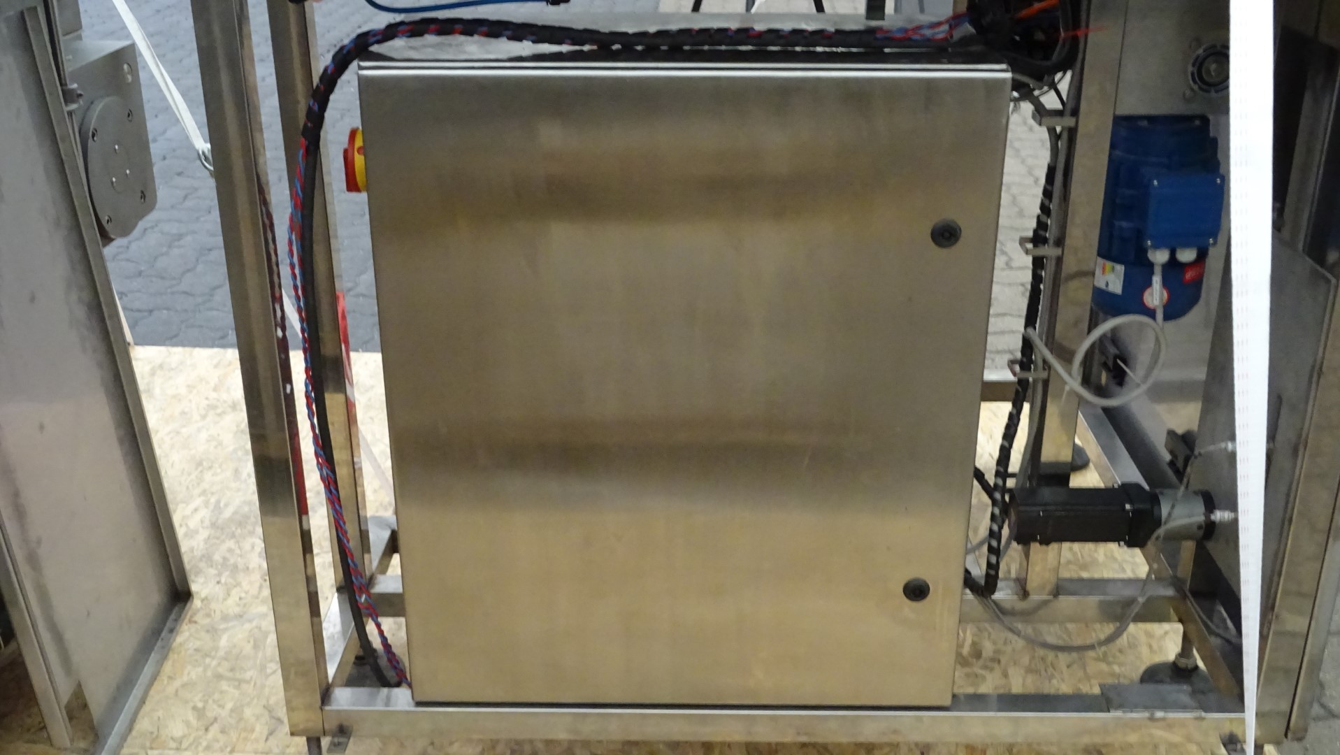 Used Filling and wrapping machine for miniportions of butter Benhil 8304