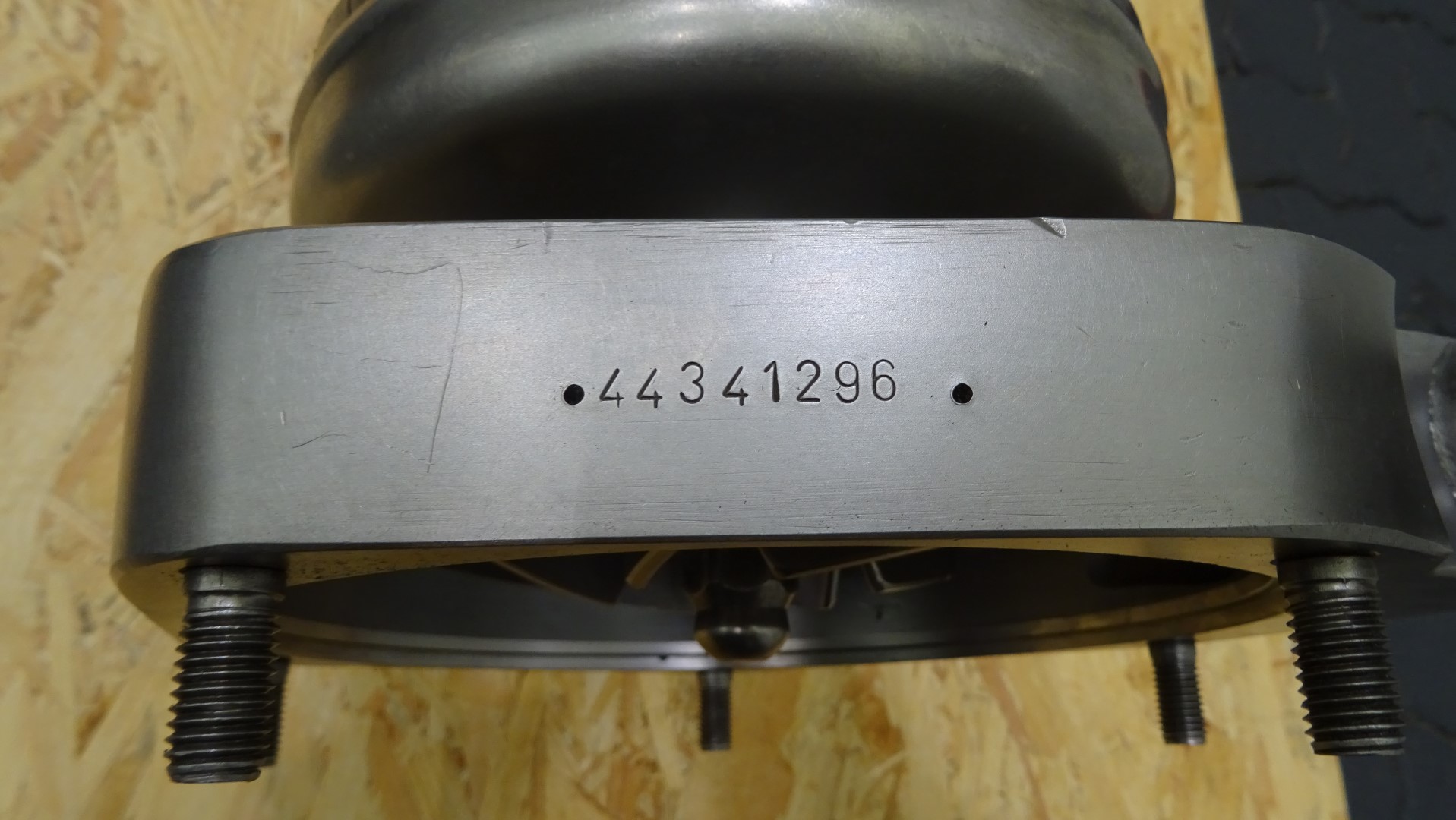 Used Pasteuriser / Plate Heat Exchanger / PHE - Tetra Pak / Alfa Laval C6-SR