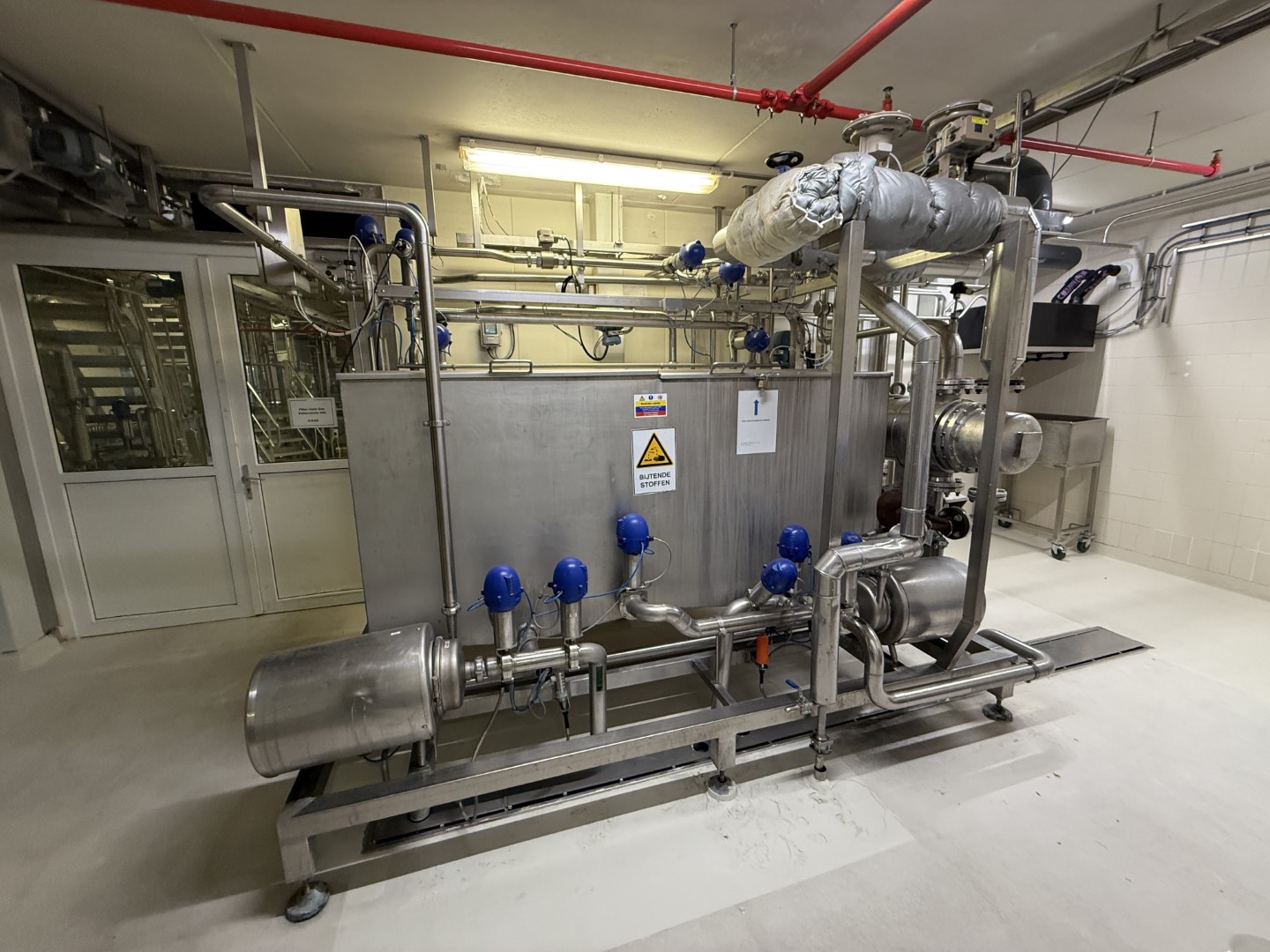 Used Complete can filling and closing line for liquids (nutrition) in 250 gram aluminium cans