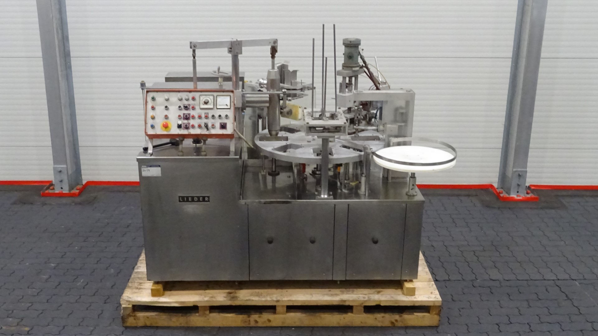 Used Cup filling and sealing machine - Lieder RL5