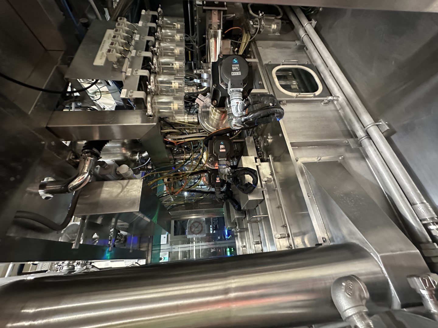 Used Aseptic Carton Filling Line: Shikoku S-PS80HA + 3x Elopak PLA-S30 Applicator + Oystar A+F Packer