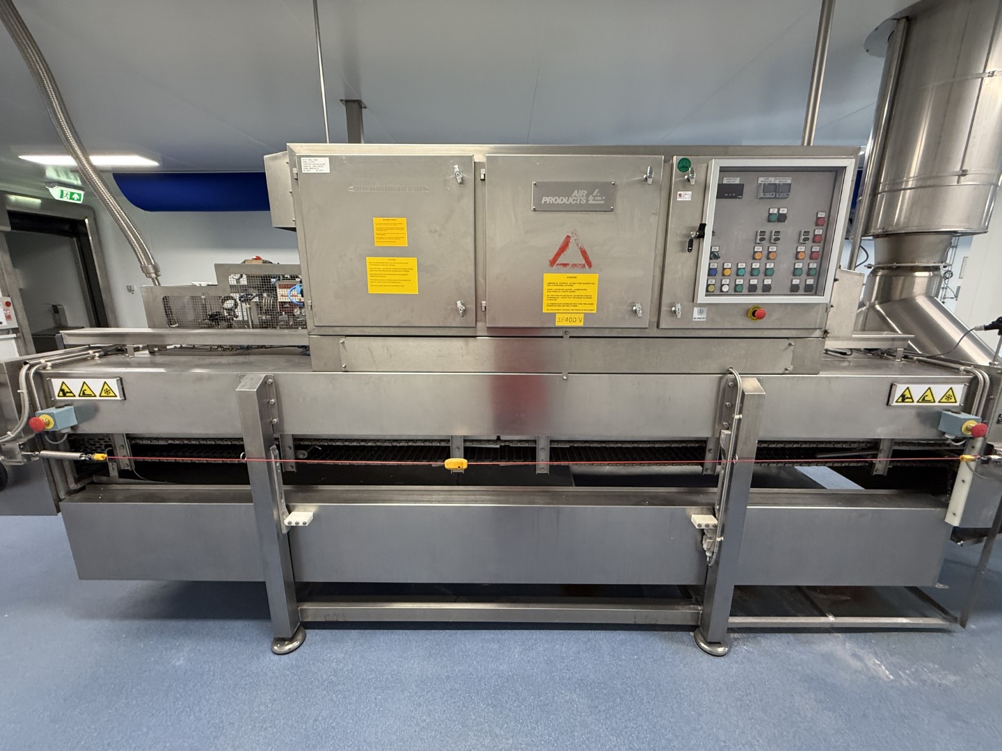 Used Dough processing / rollout line - Rademaker sheeting line with universal line and Packo nitrogen freezer