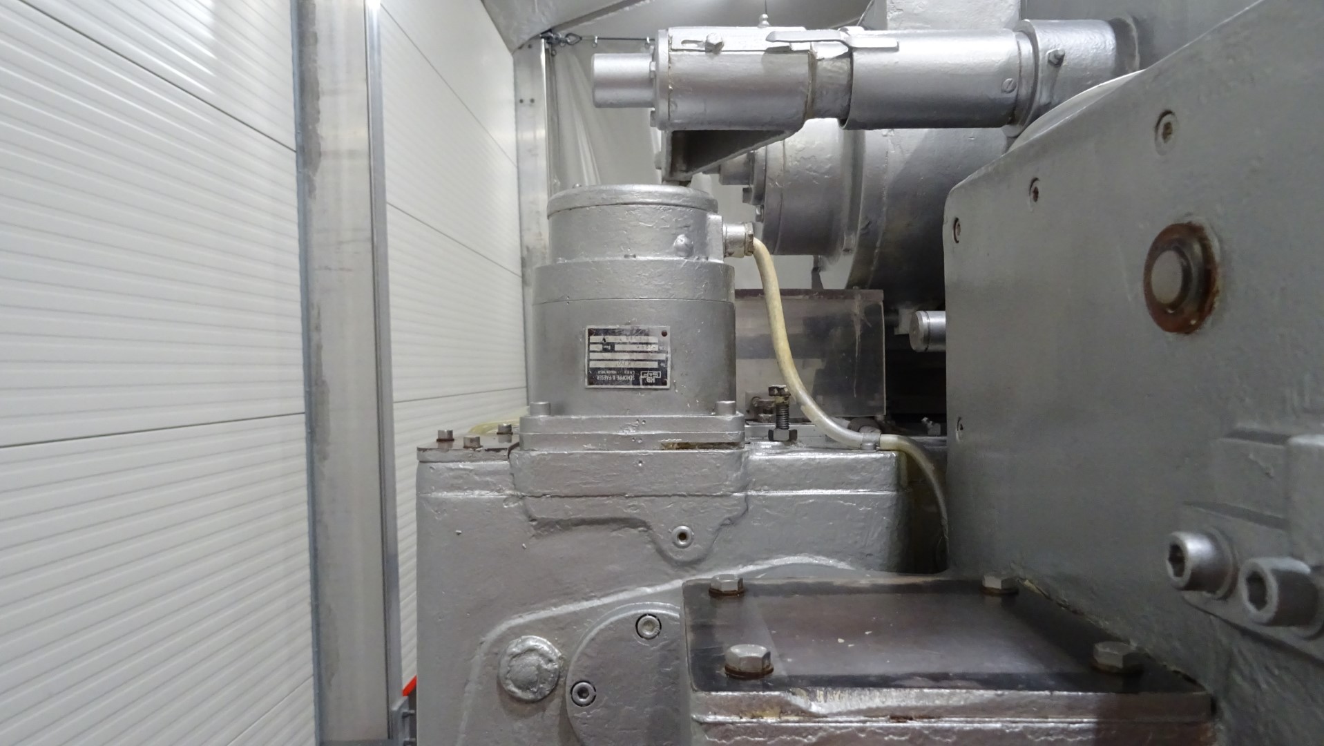 Used Fully Automatic High Speed Packaging Machine for Margarine Benhil Multipack 8148