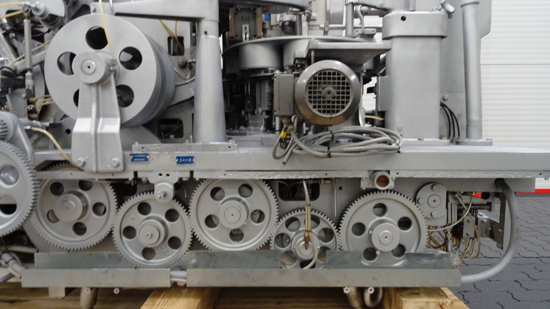 Used Foil wrapping machine for Butter Benhil Multipack 8382